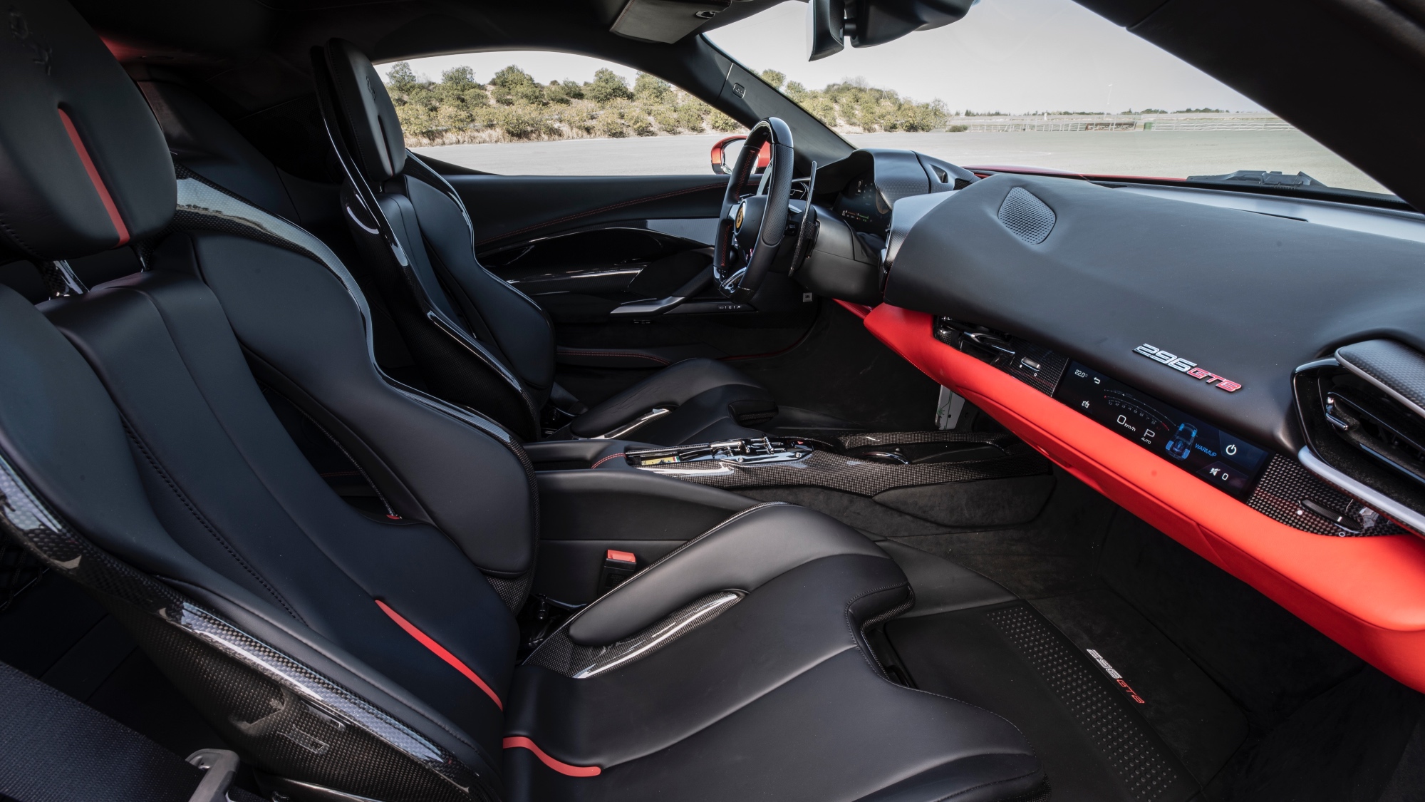 Ferrari-296-gtb-scheda-tecnica-prezzo-prestazioni-31