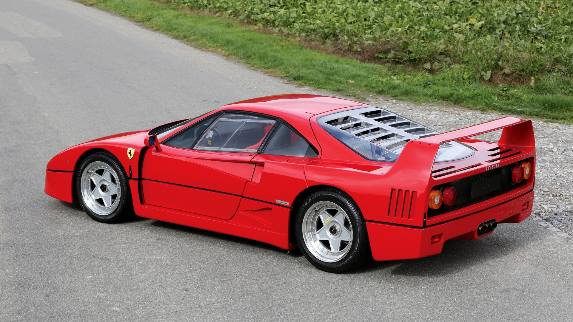 Ferrari-F40-4