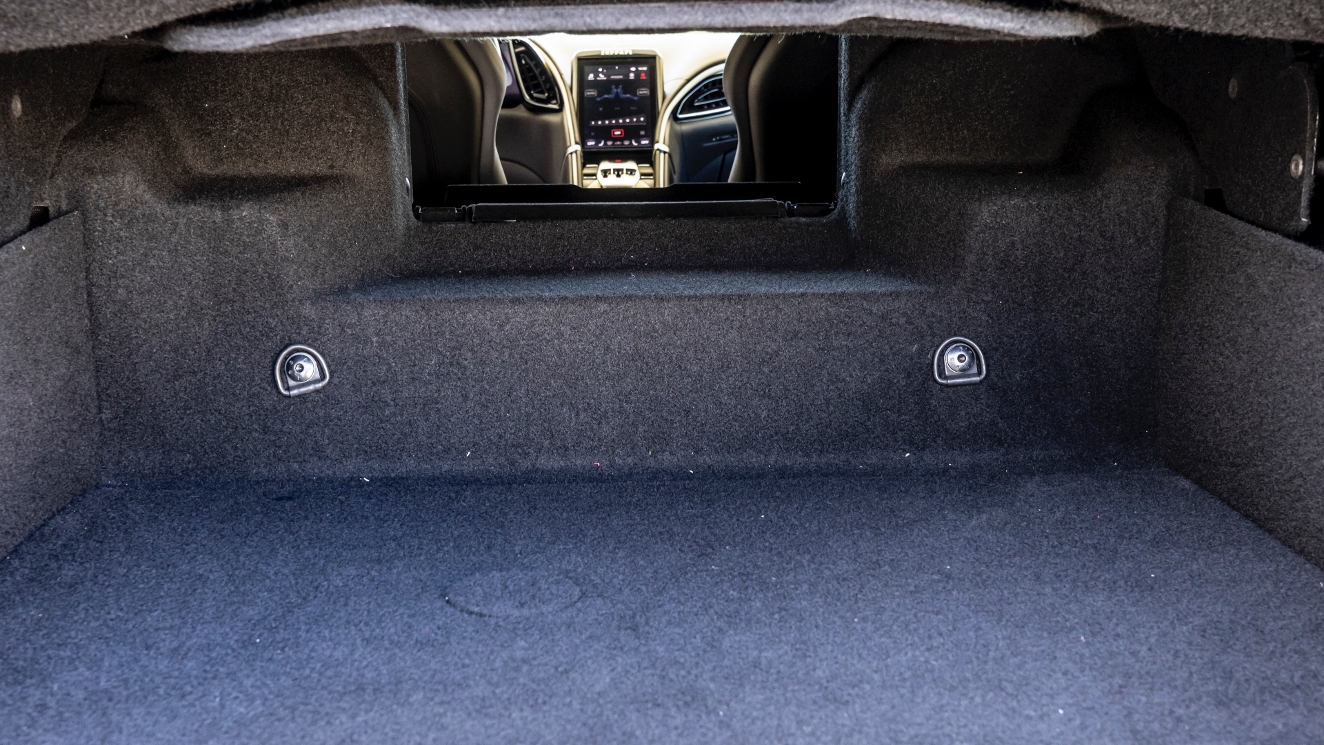 Ferrari-Roma-Spider-test-drive-prestazioni-come-va-23