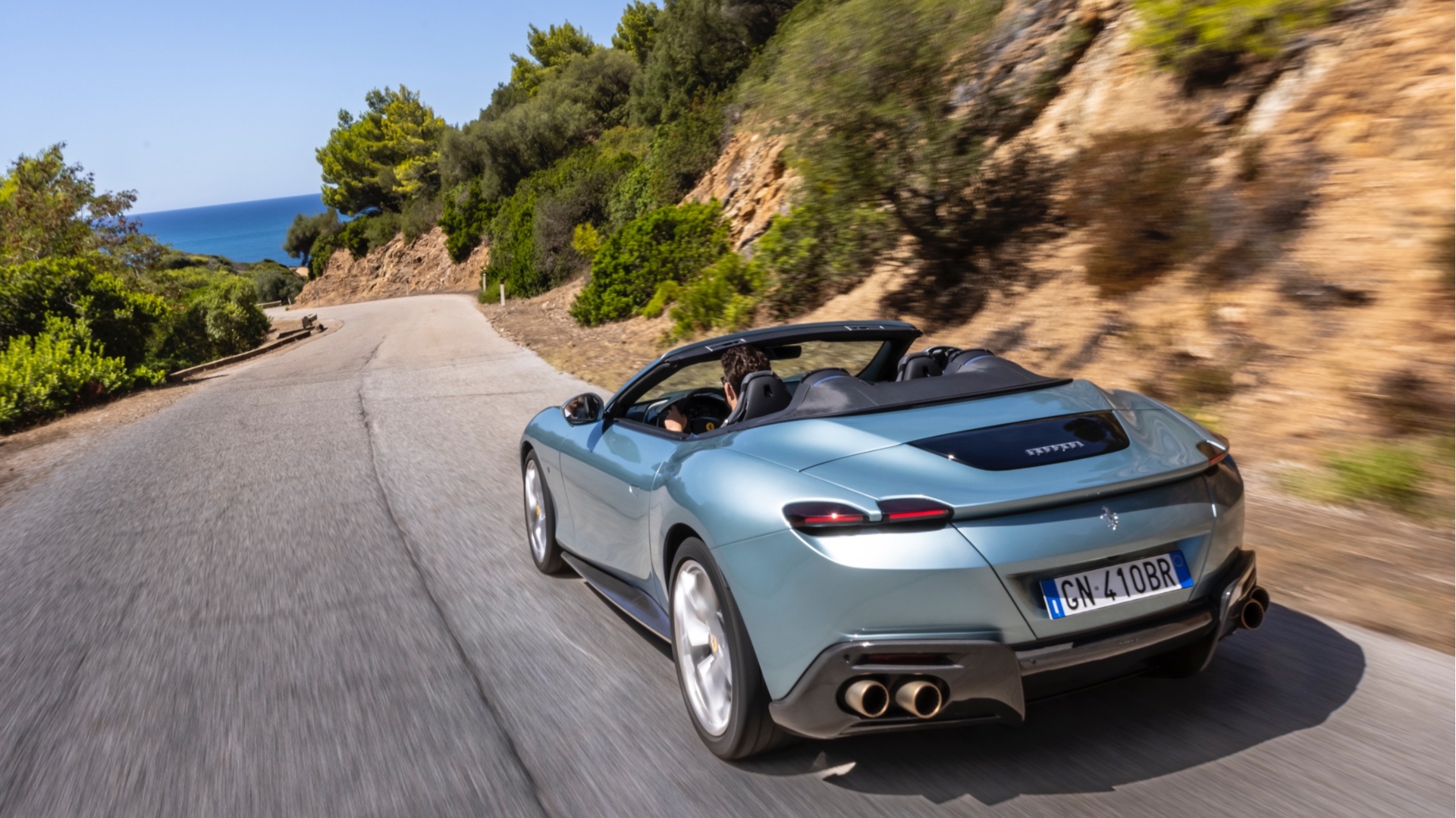 Ferrari-Roma-Spider-test-drive-prestazioni-come-va-27