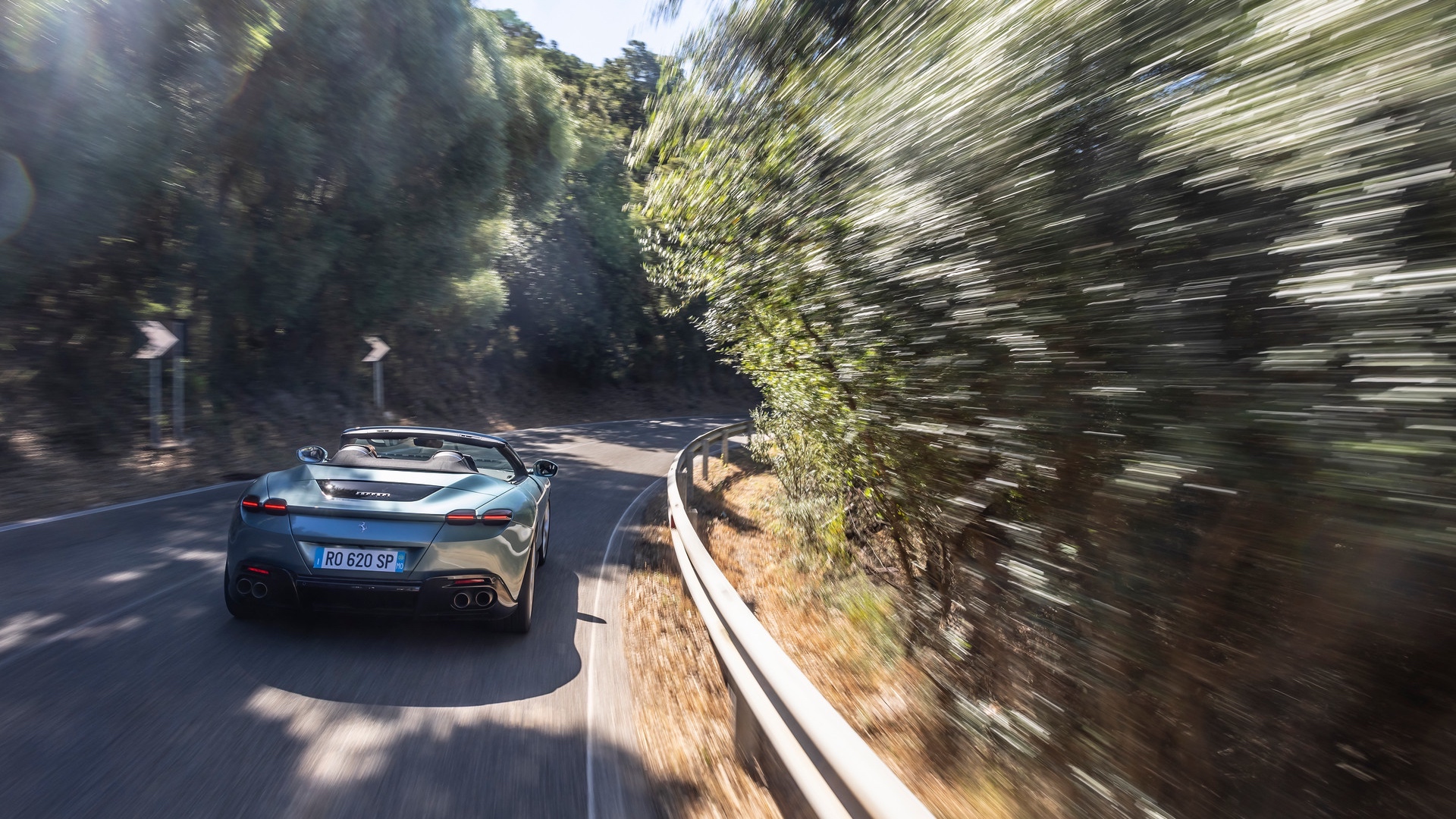 Ferrari-Roma-Spider-test-drive-prestazioni-come-va-32