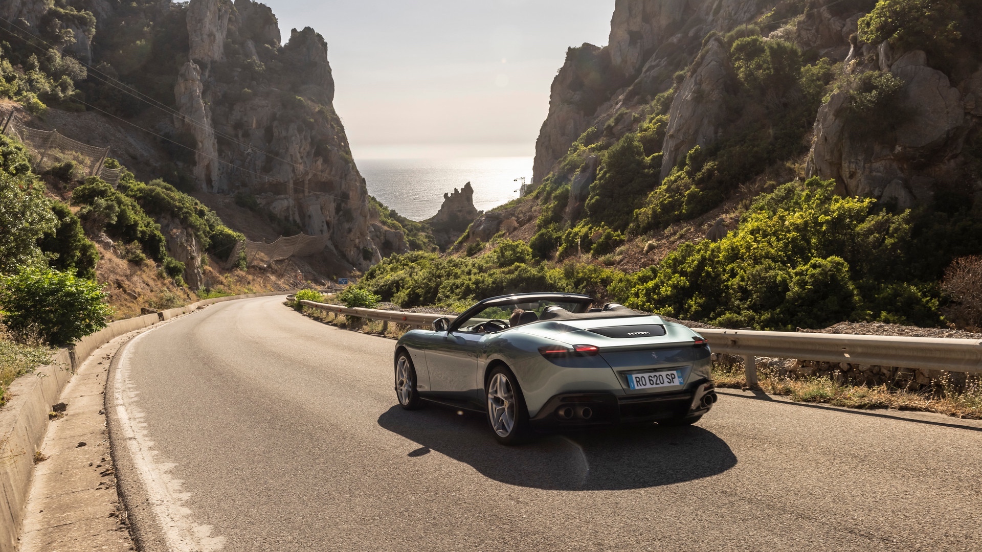 Ferrari-Roma-Spider-test-drive-prestazioni-come-va-36