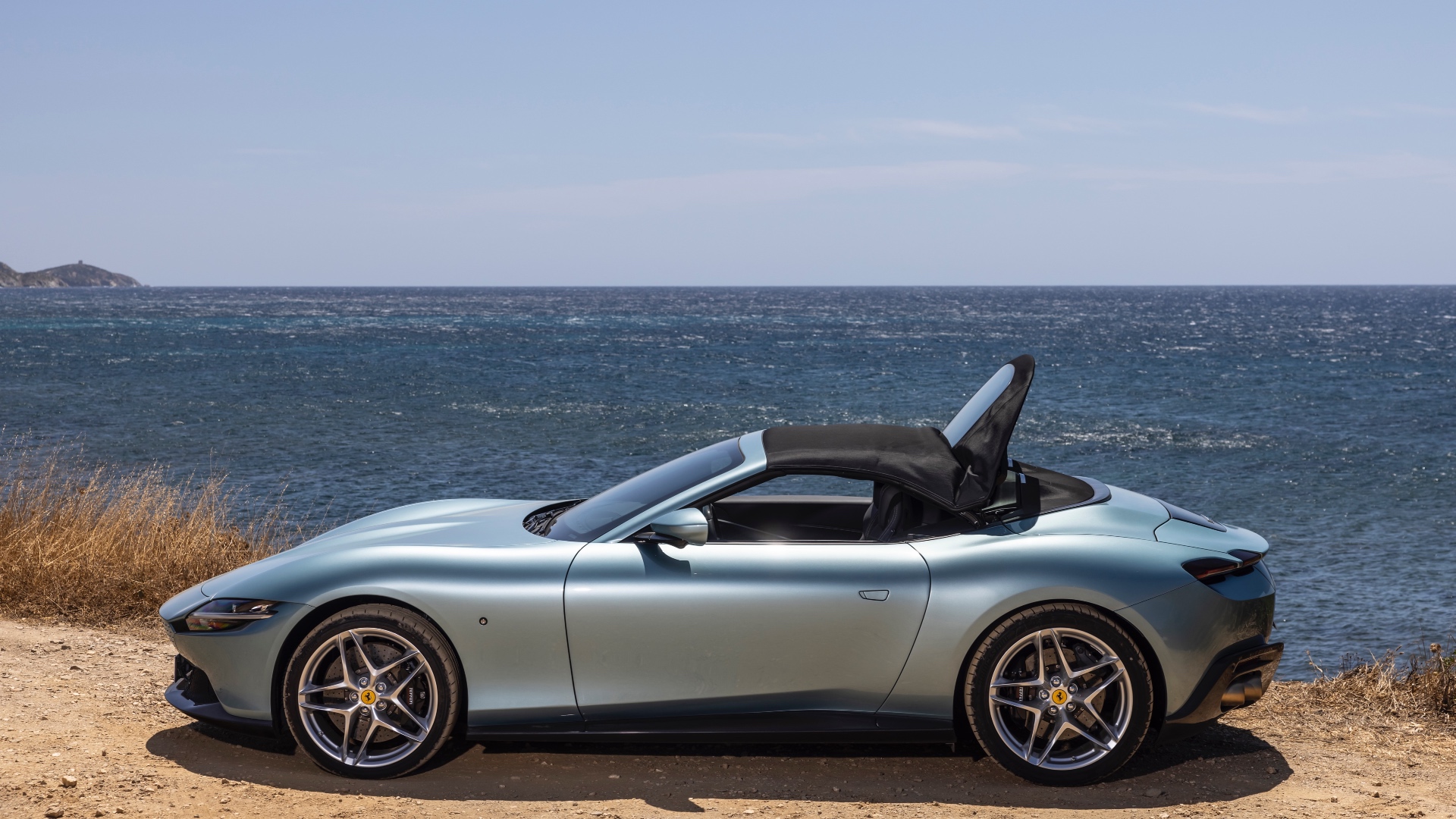 Ferrari-Roma-Spider-test-drive-prestazioni-come-va-6