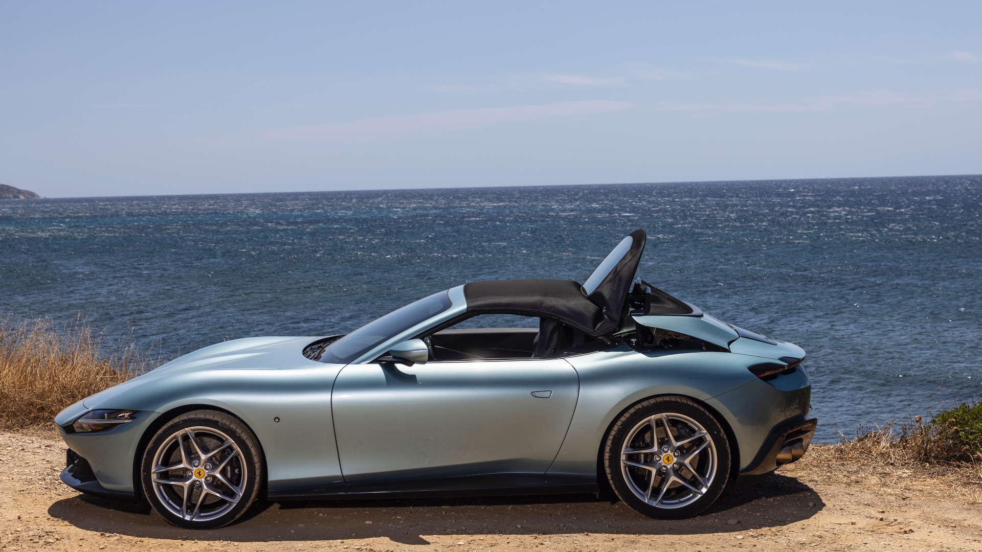 Ferrari-Roma-Spider-test-drive-prestazioni-come-va-8