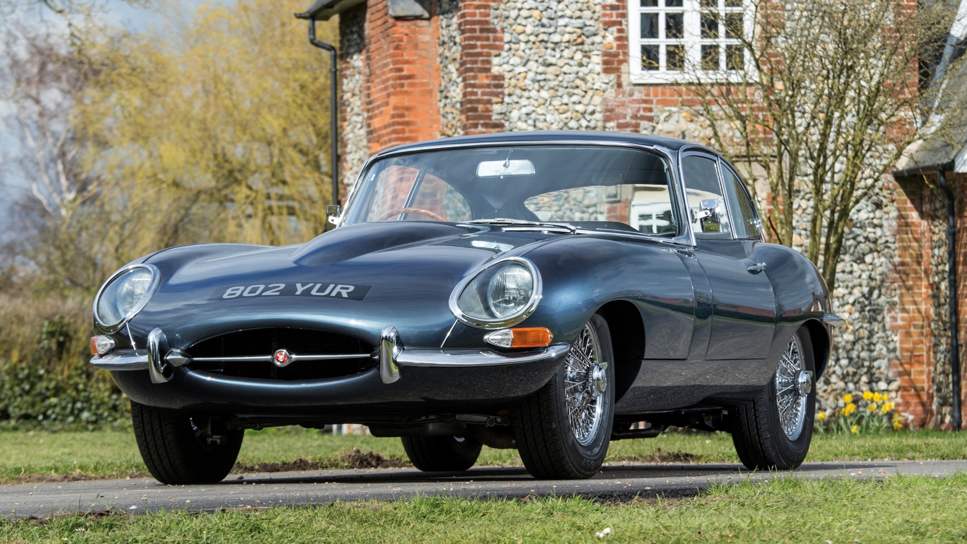 Jaguar-E-Type-11