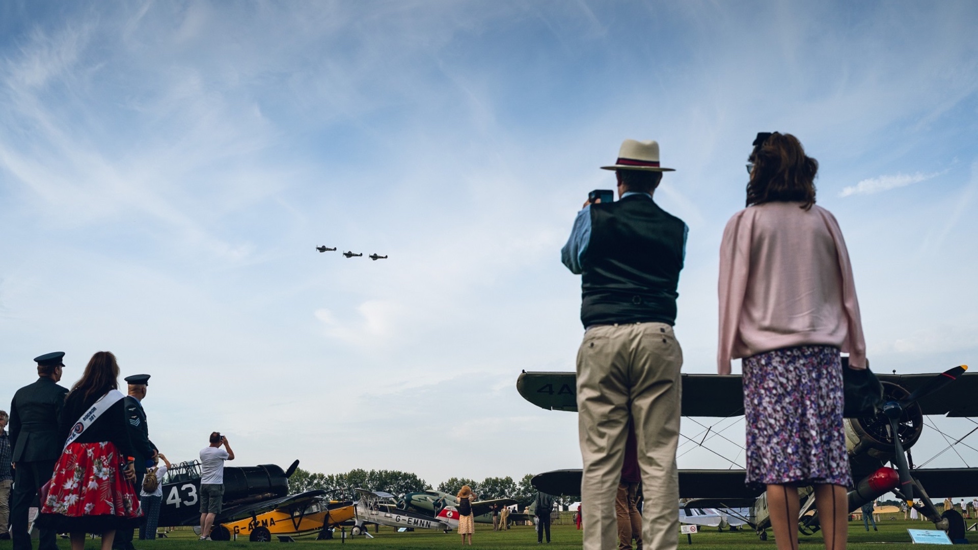 Just plane fun at the 2023 Goodwood Revival. Ph. Jordan Butters.