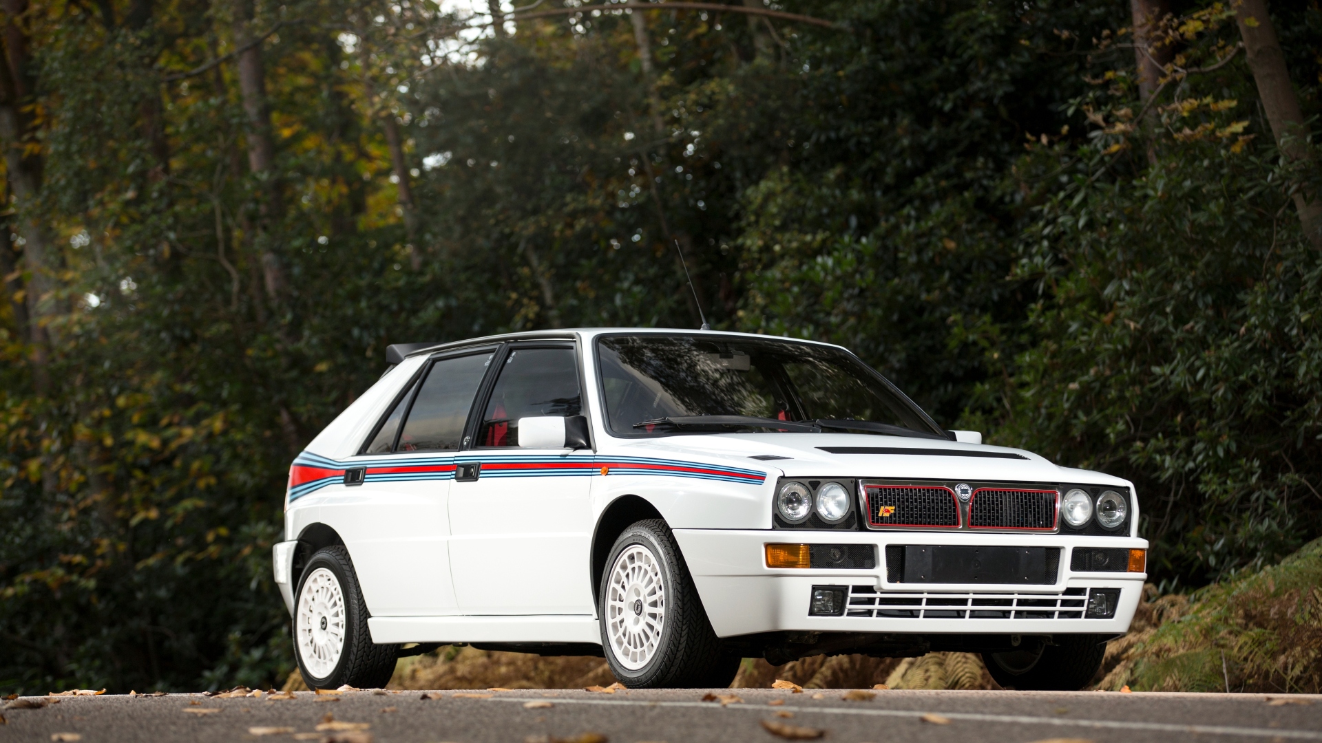 Lancia-Delta-Integrale-8