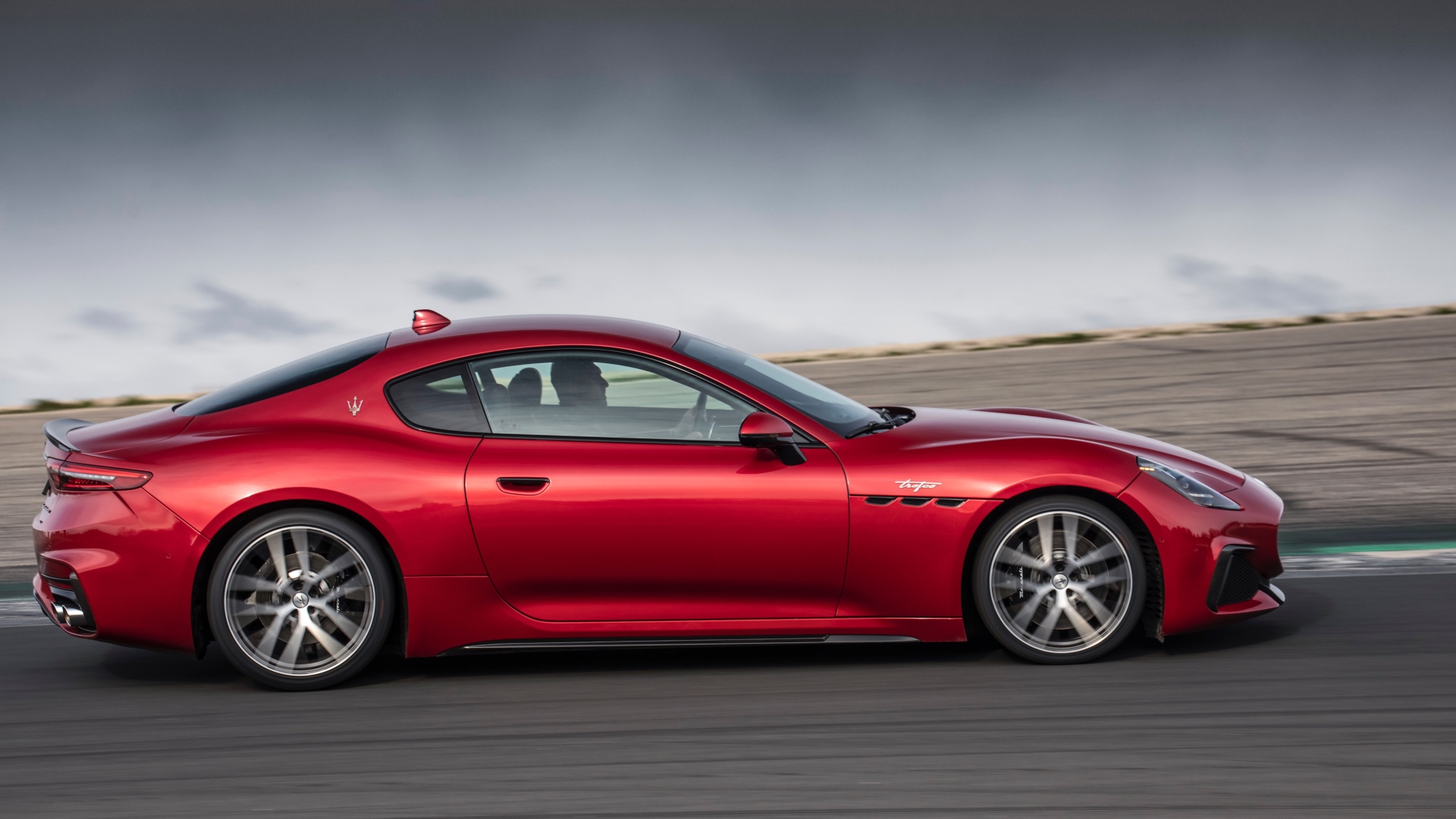 Maserati-GranTurismo-Trofeo-prestazioni-scheda-tecnica-prezzo-30