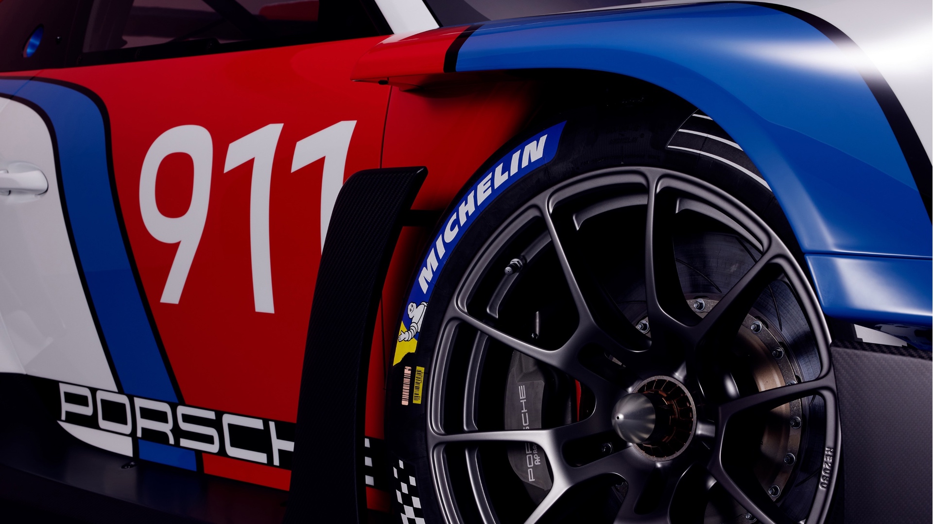 Porsche-911-GT3-R-Rennsport-3 Porsche-911-GT3-R-Rennsport-3