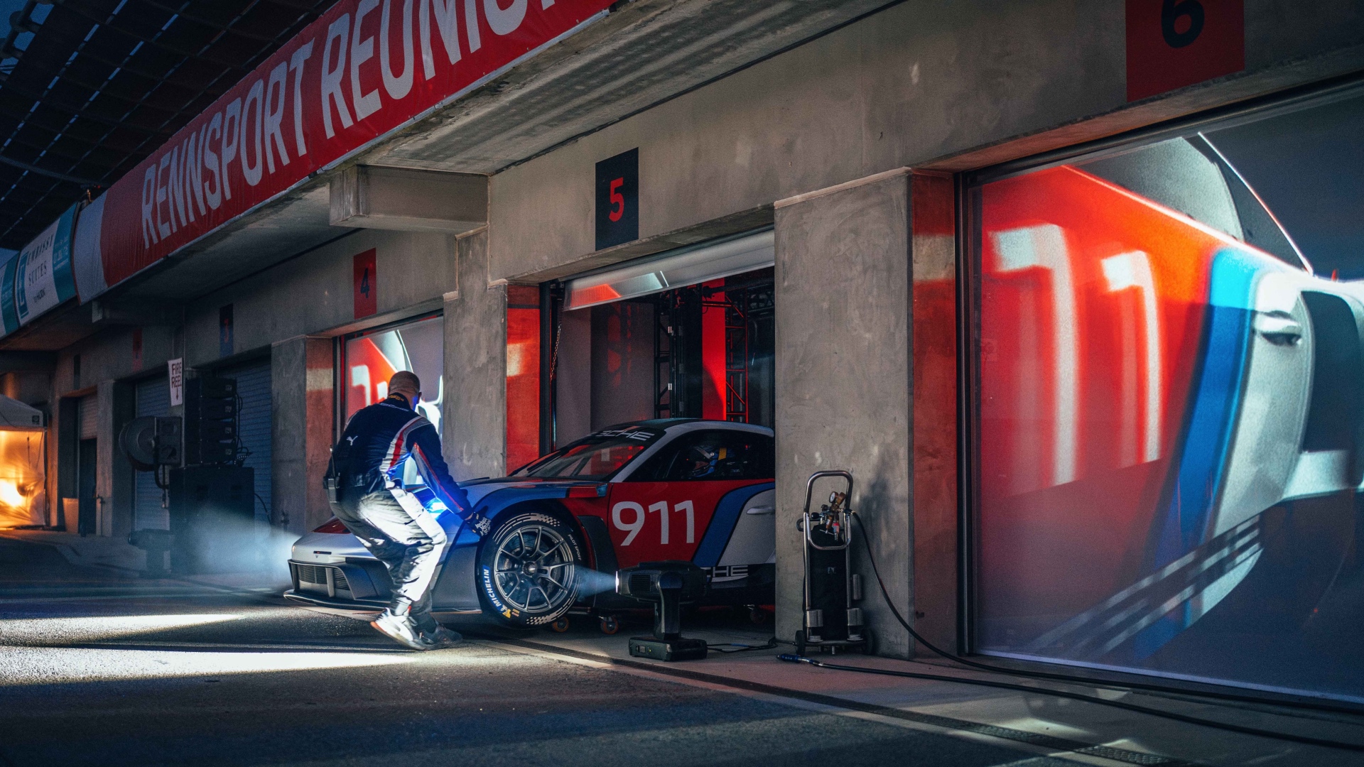 Porsche-911-GT3-R-Rennsport-4 Porsche-911-GT3-R-Rennsport-4