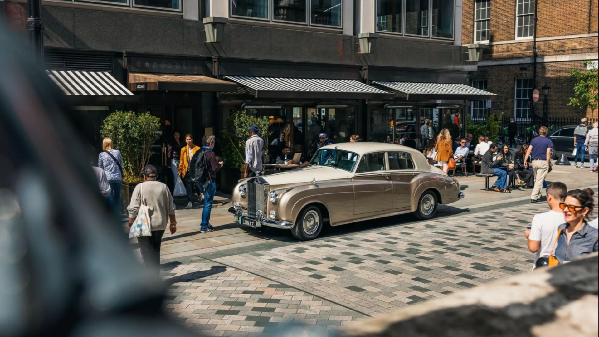 Rolls-Royce-Silver-Cloud-II-ex-Sophia-Loren-Lunaz-2023-2 Rolls-Royce-Silver-Cloud-II-ex-Sophia-Loren-Lunaz-2023-2