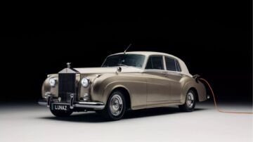 Rolls-Royce-Silver-Cloud-II-ex-Sophia-Loren-Lunaz-2023-4 Rolls-Royce-Silver-Cloud-II-ex-Sophia-Loren-Lunaz-2023-4