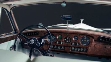 Rolls-Royce-Silver-Cloud-II-ex-Sophia-Loren-Lunaz-2023-9 Rolls-Royce-Silver-Cloud-II-ex-Sophia-Loren-Lunaz-2023-9