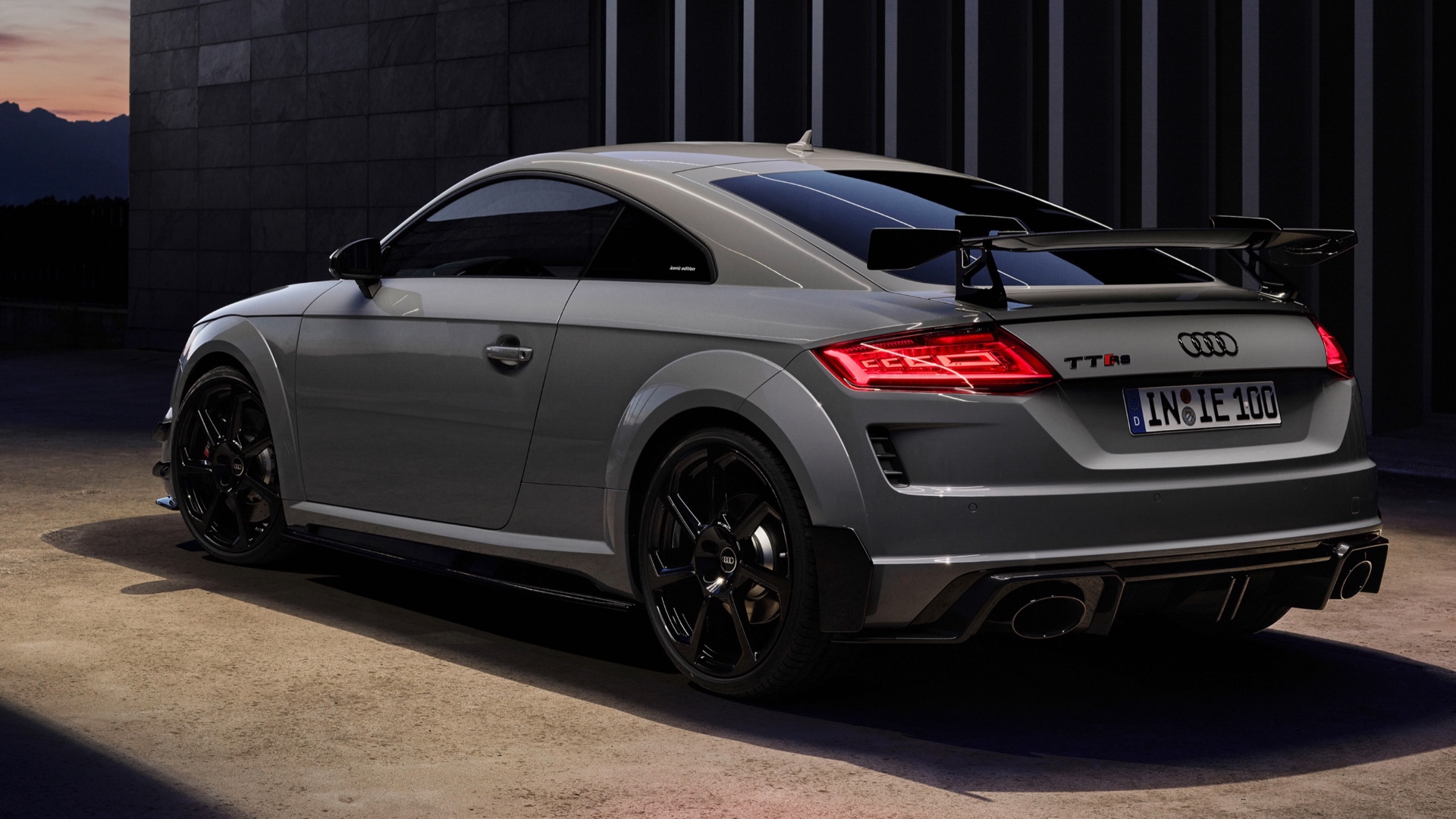 audi_tt_rs_coupe_iconic_edition_65
