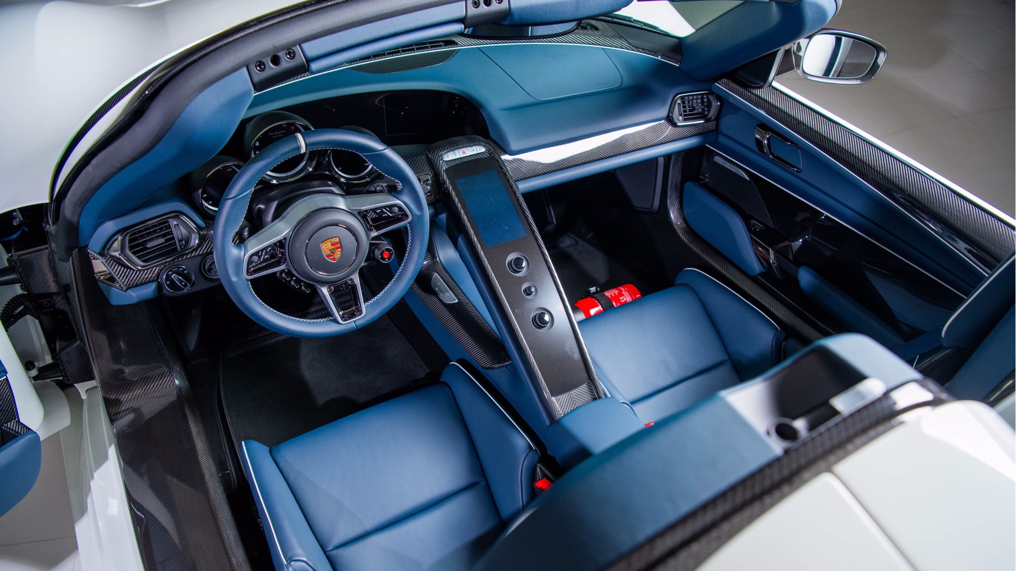 2015-Porsche-918--Weissach--Spyder1405521_