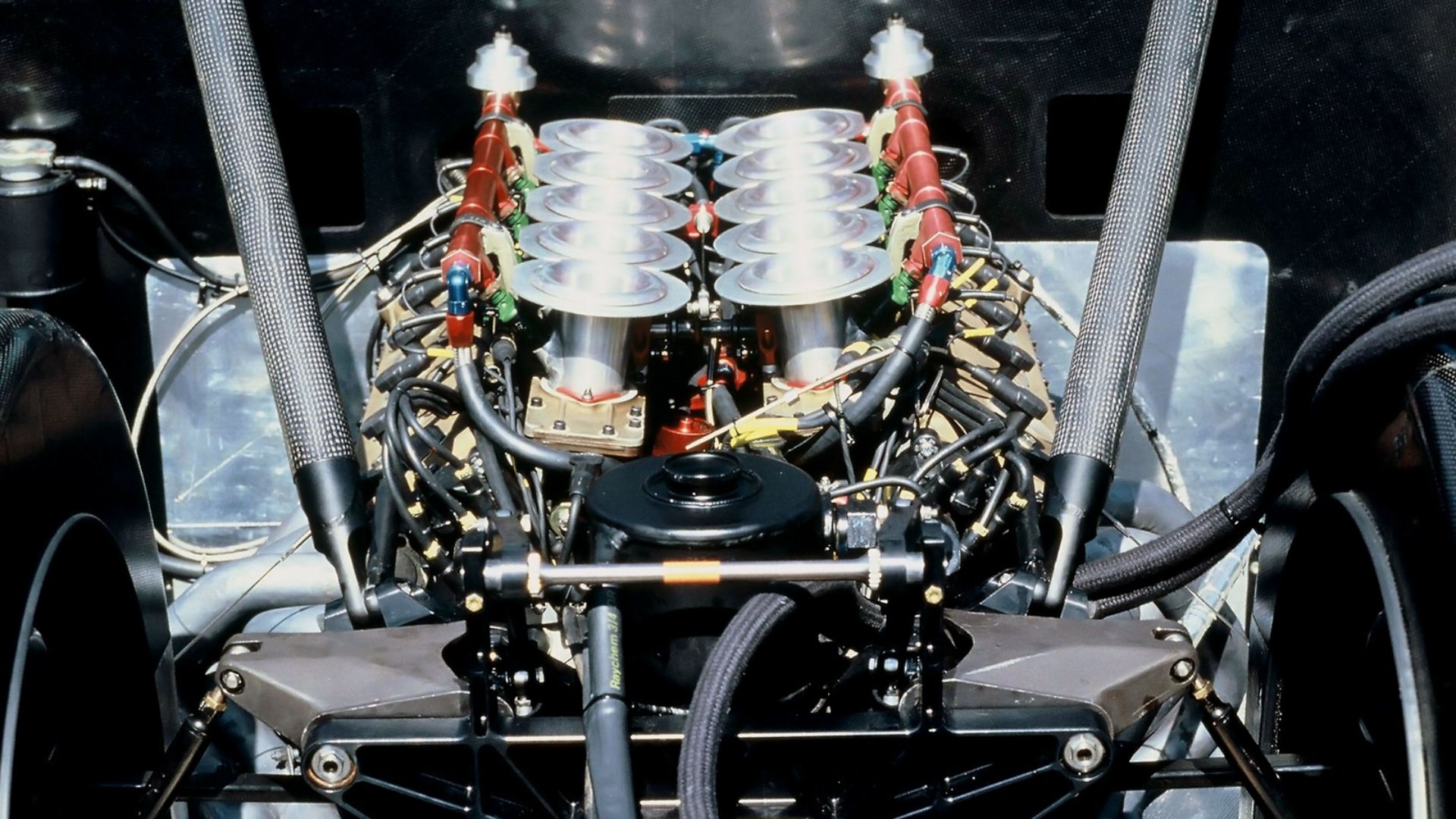 Alfa-Romeo-164-ProCar-7 Alfa-Romeo-164-ProCar-7