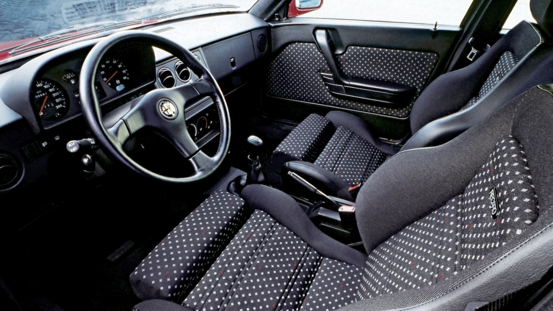 Alfa-Romeo-33-sportive-anni-80-90-14 Alfa-Romeo-33-sportive-anni-80-90-14