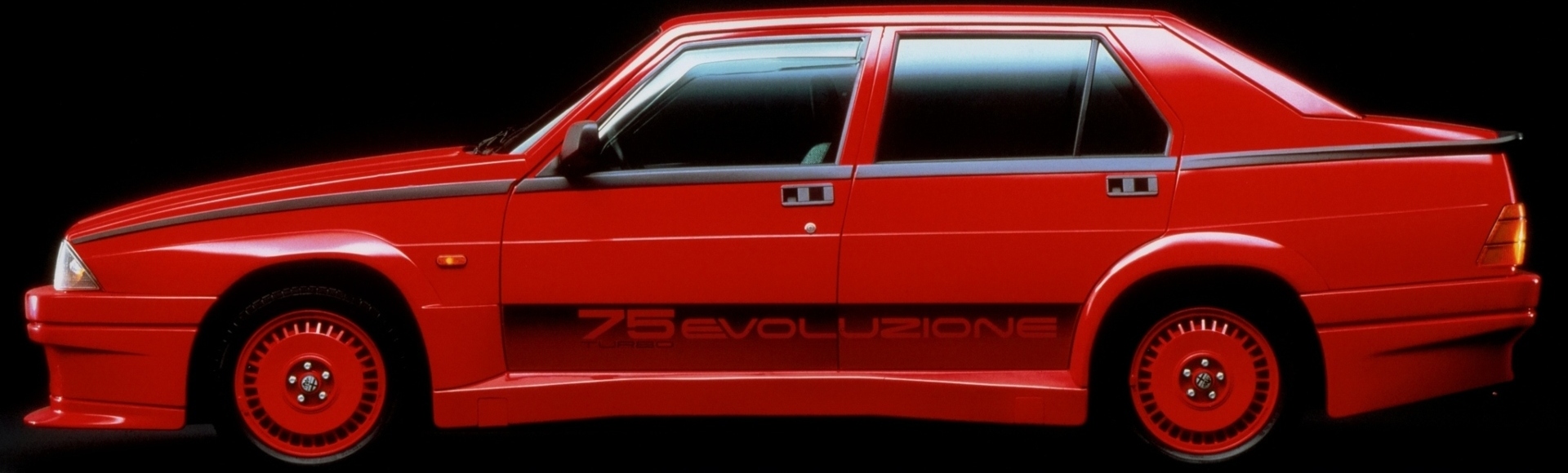 Alfa Romeo 75 Alfa Romeo 75