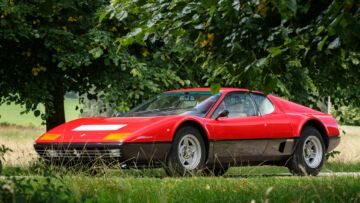 Ferrari-Berlinetta-Boxer-10