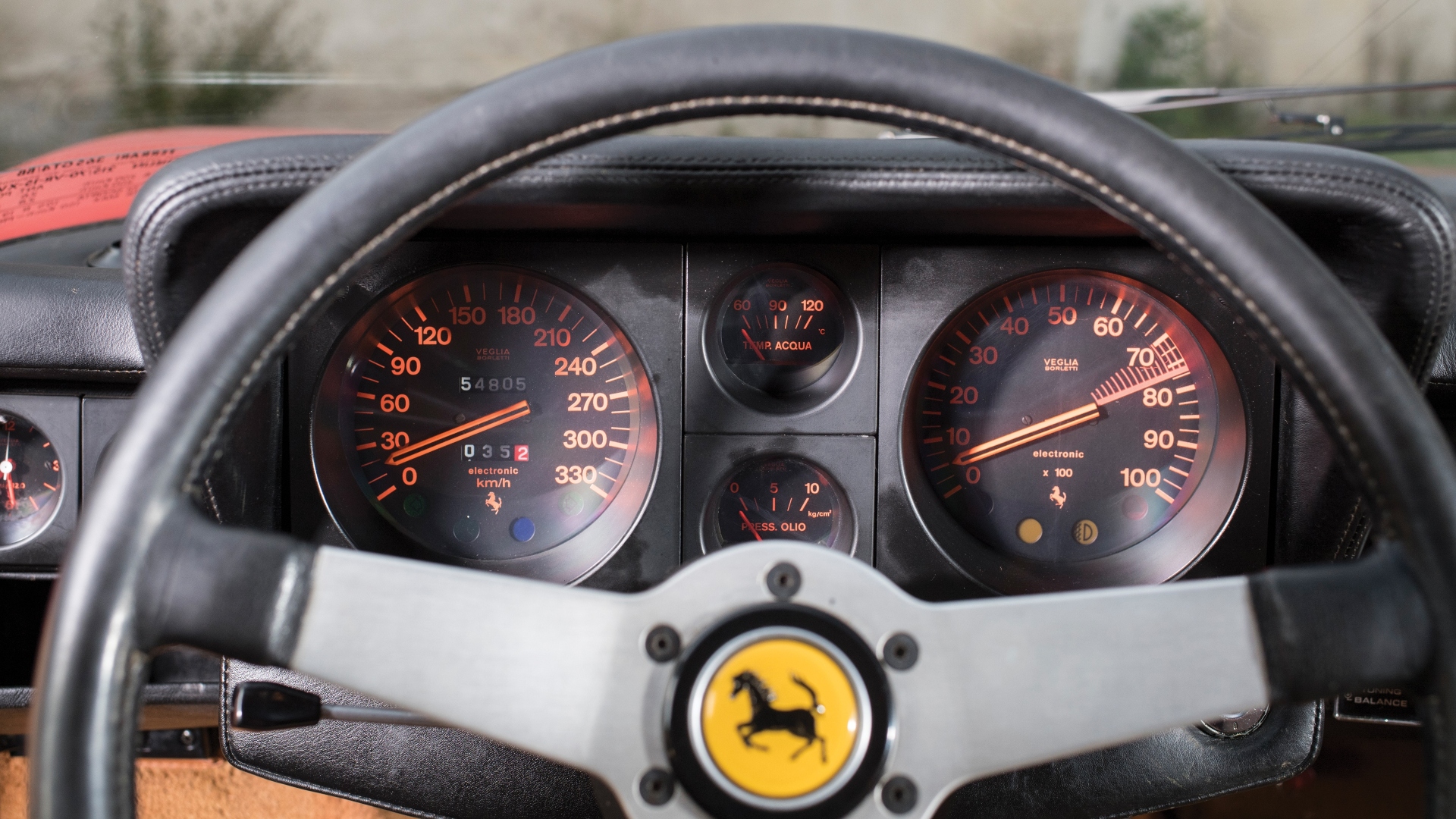 Ferrari-Berlinetta-Boxer-6