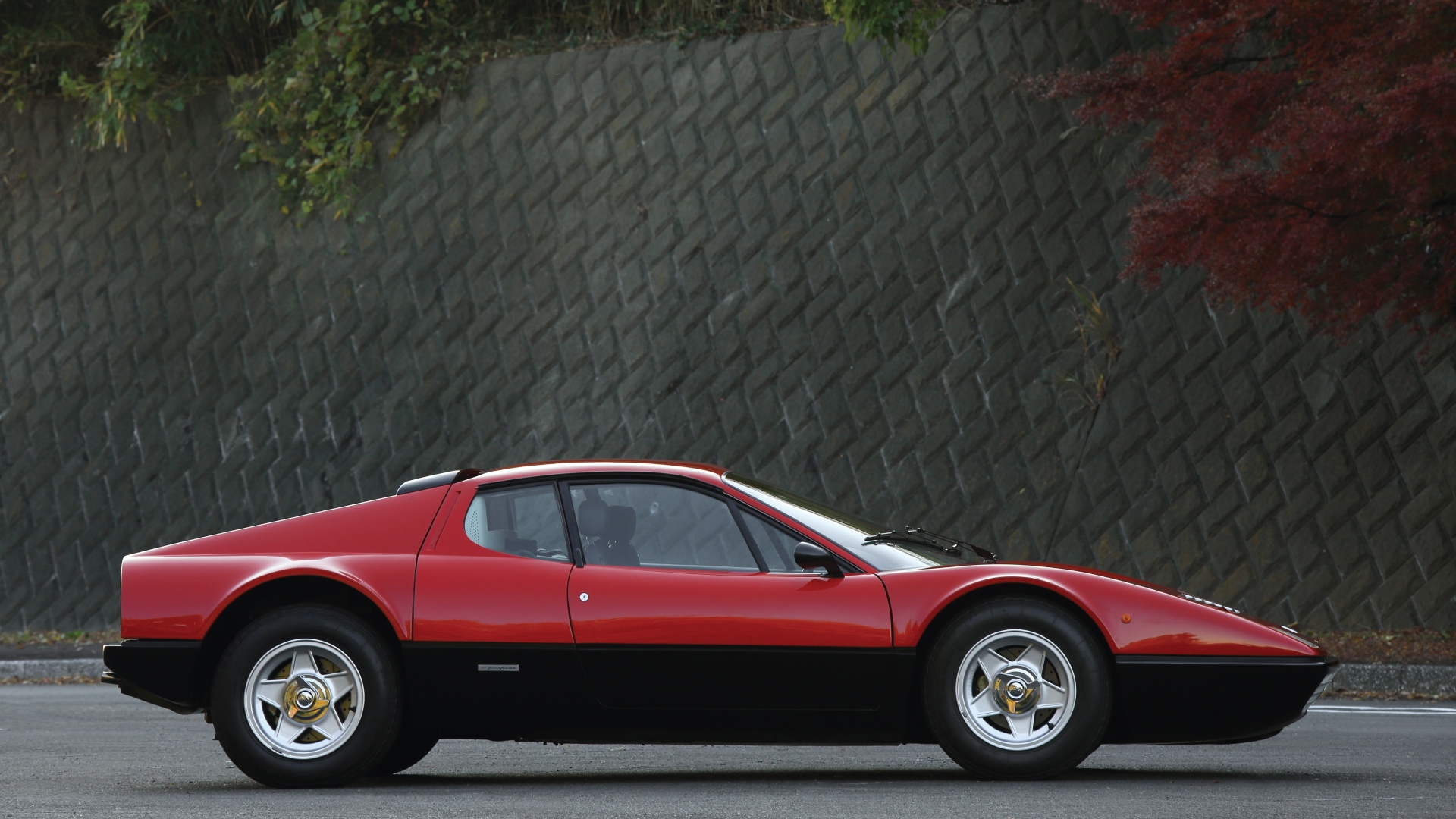 Ferrari-Berlinetta-Boxer-7