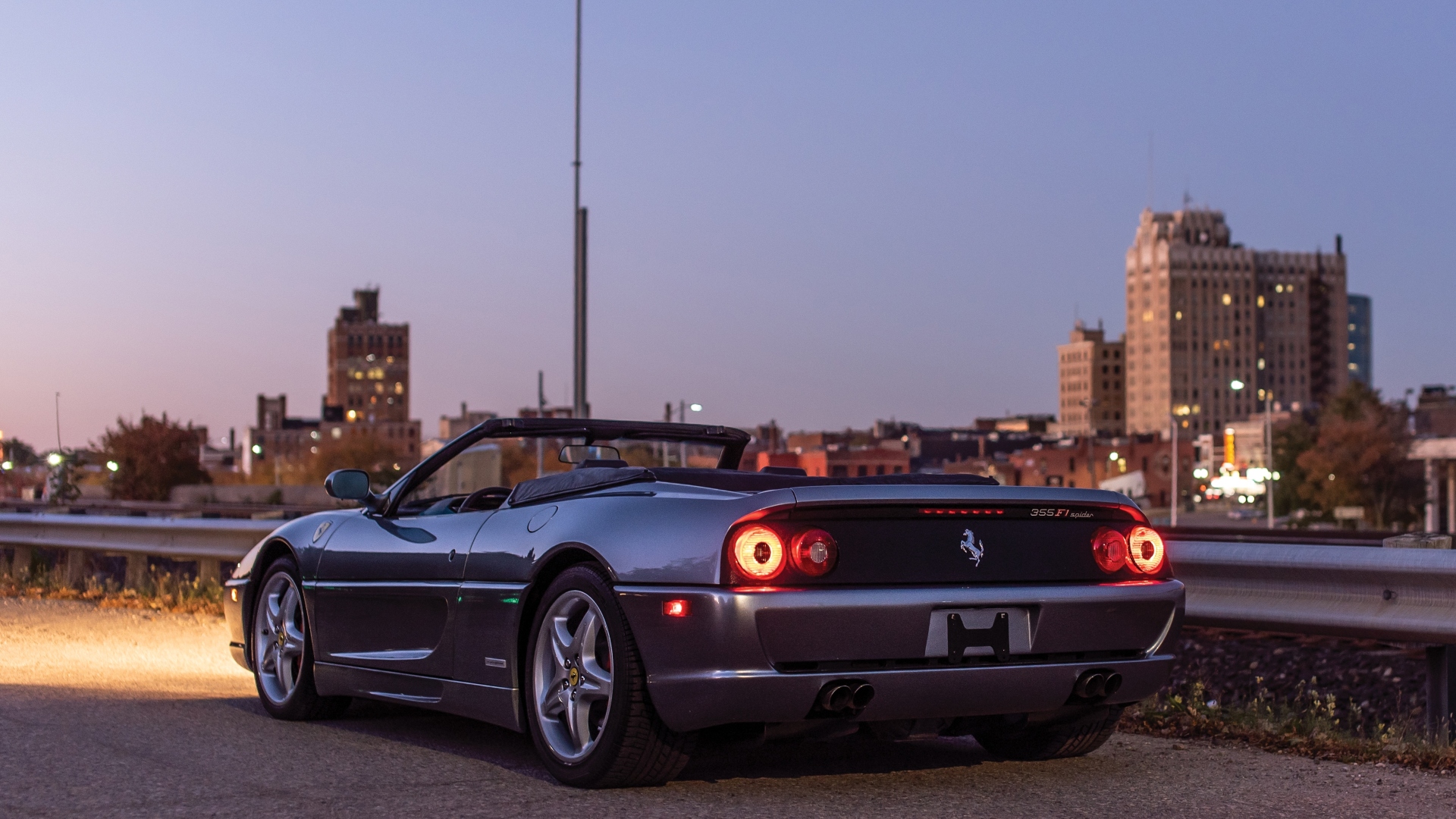 Ferrari-F355-348-V8-pronto-pista-spider-fiorano-gt-competizione-17