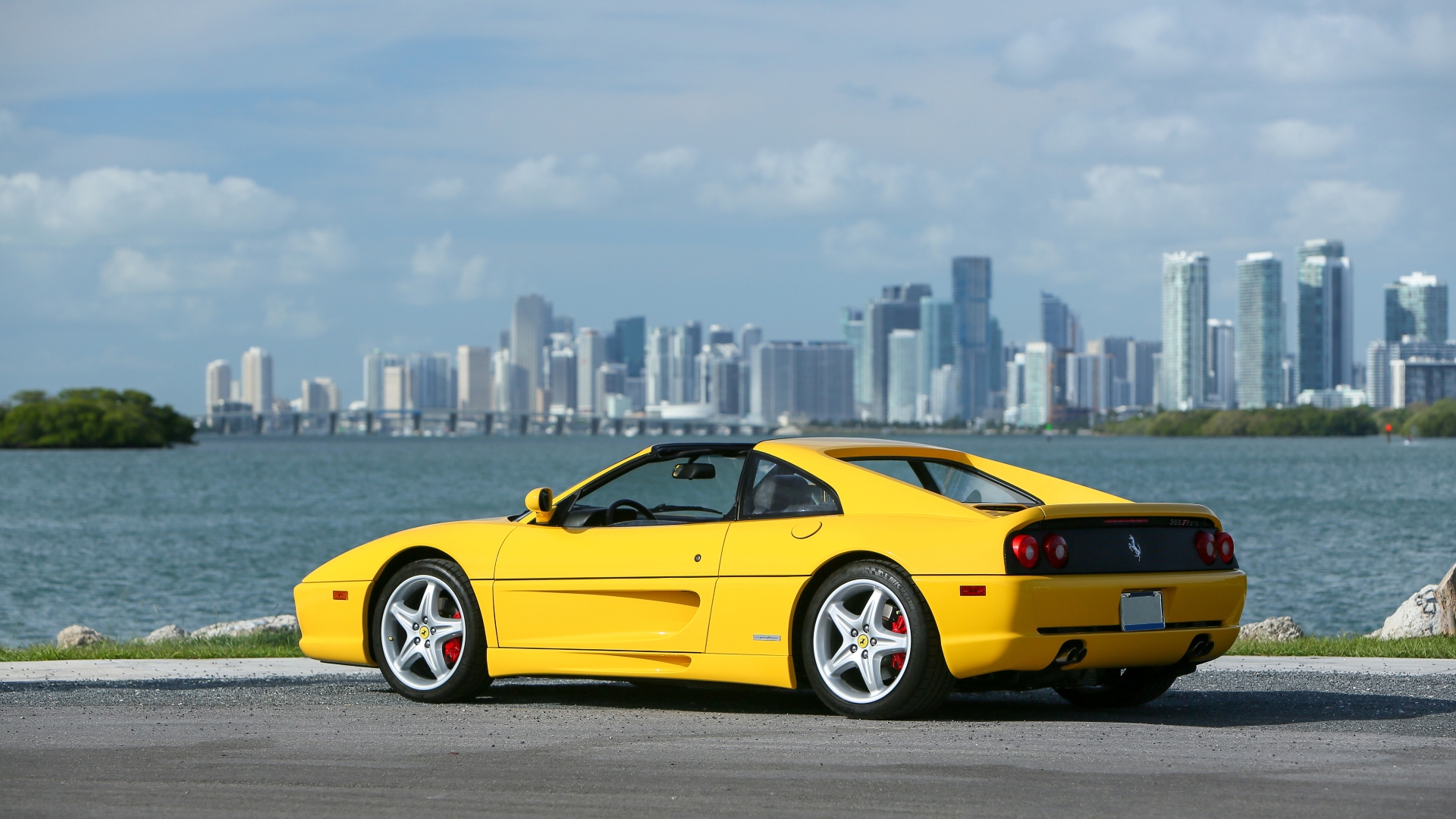 Ferrari-F355-4