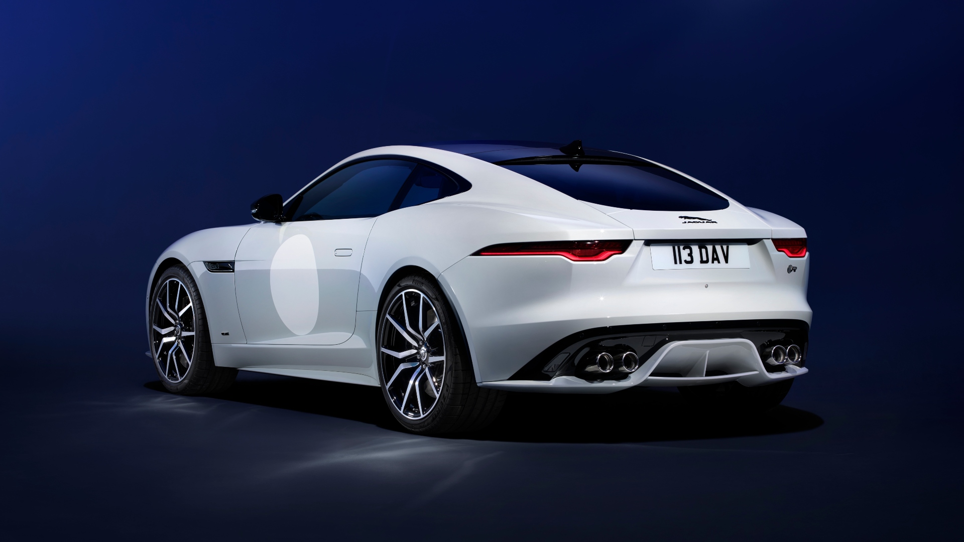Jaguar-F-Type-150-ZP-Edition-16