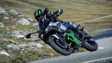 Kawasaki-Ninja-7-HEV-2 Kawasaki-Ninja-7-HEV-2