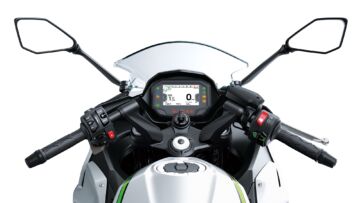 Kawasaki-Ninja-7-HEV-22 Kawasaki-Ninja-7-HEV-22