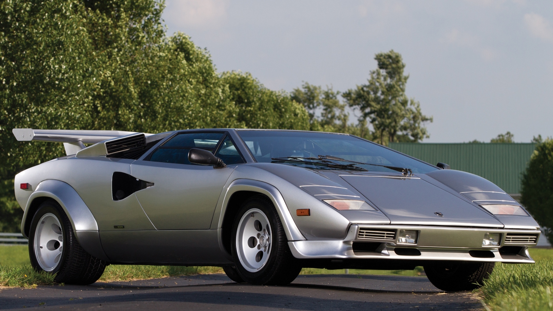 Lamborghini-Countach-25