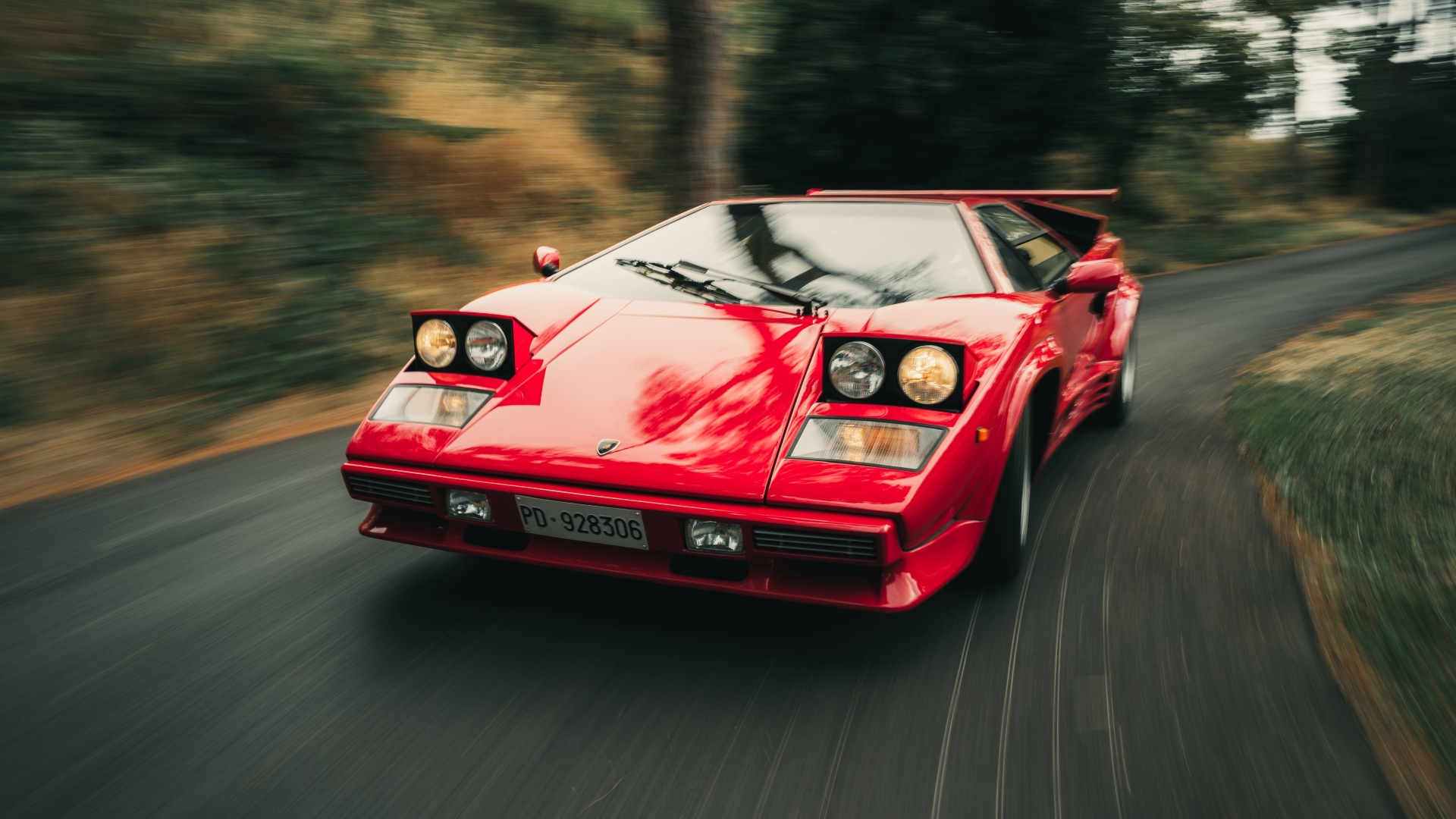 Lamborghini-Countach-28