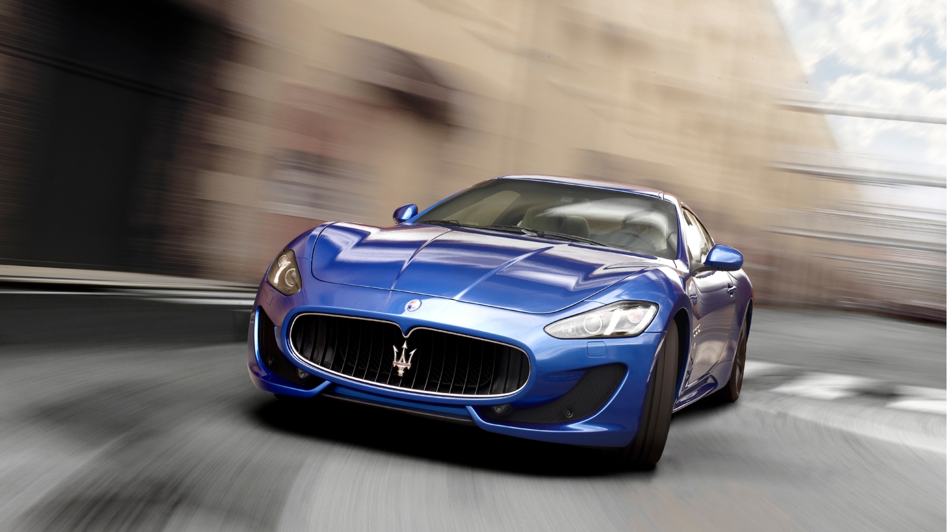 Maserati-Granturismo-11