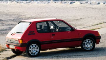 Peugeot-205-GTI-10