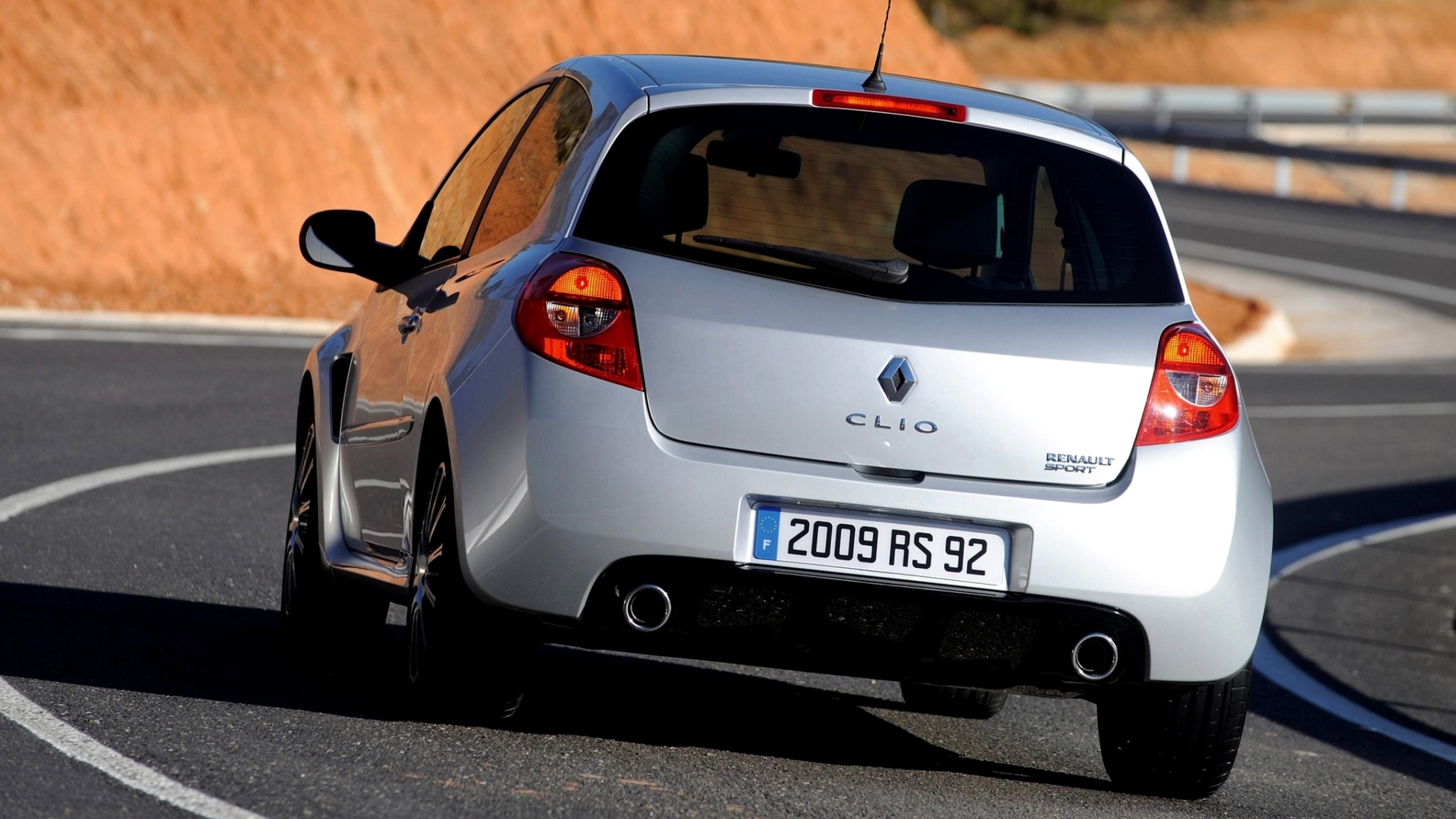 Renault-Clio-RS-10