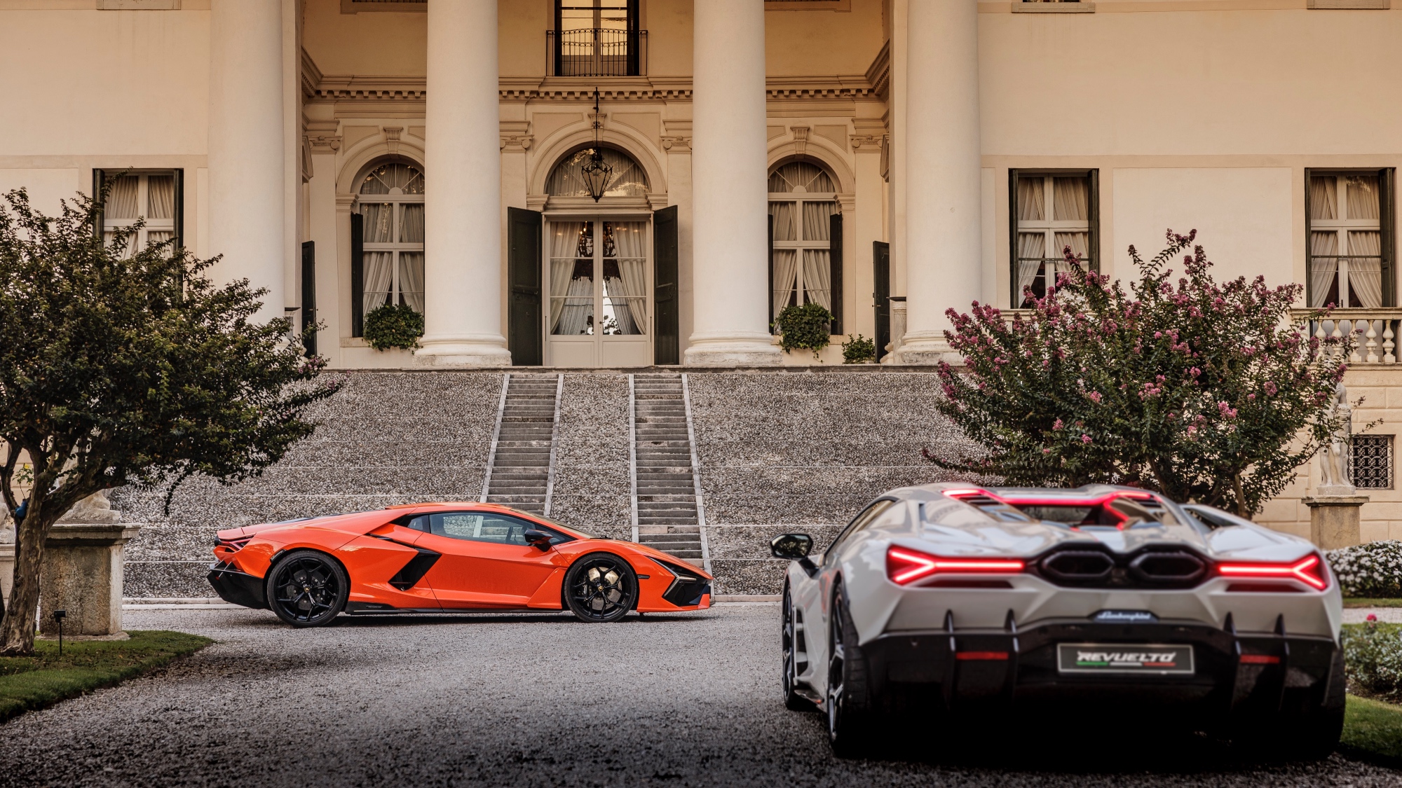 lamborghini-revuelto-prezzo-scheda-tecnica-0-100-48