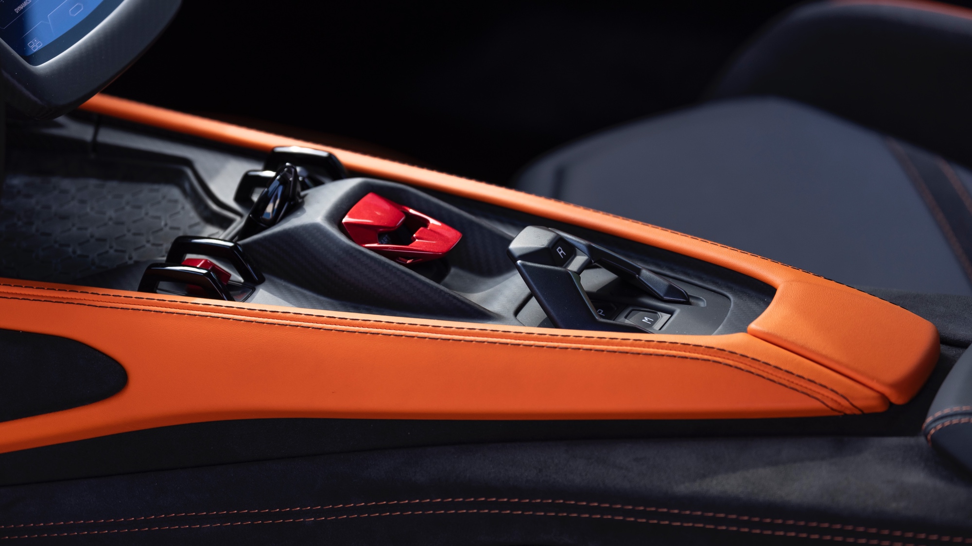 lamborghini-revuelto-prezzo-scheda-tecnica-0-100-63