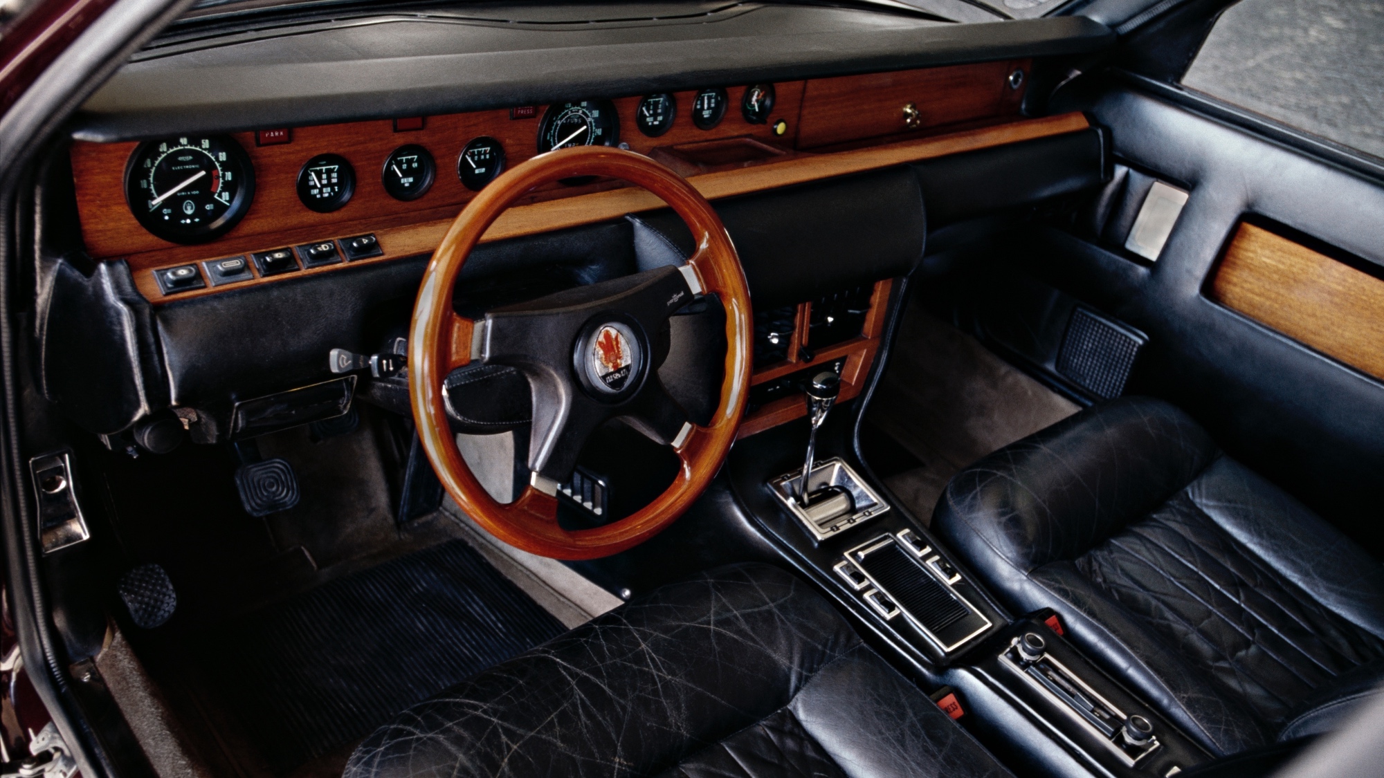 22761-MaseratiQuattroporteII-1974