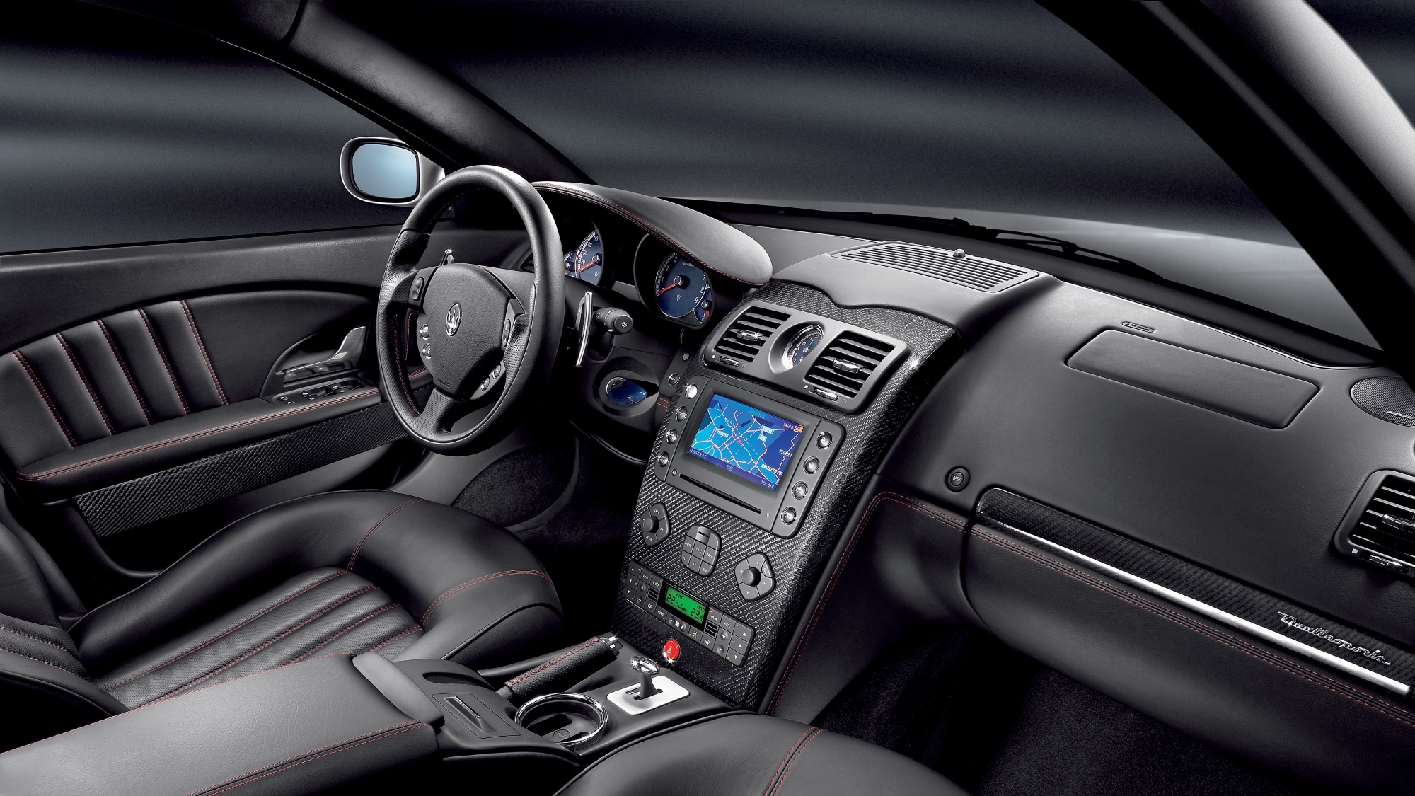 22774-MaseratiQuattroporteV-2003