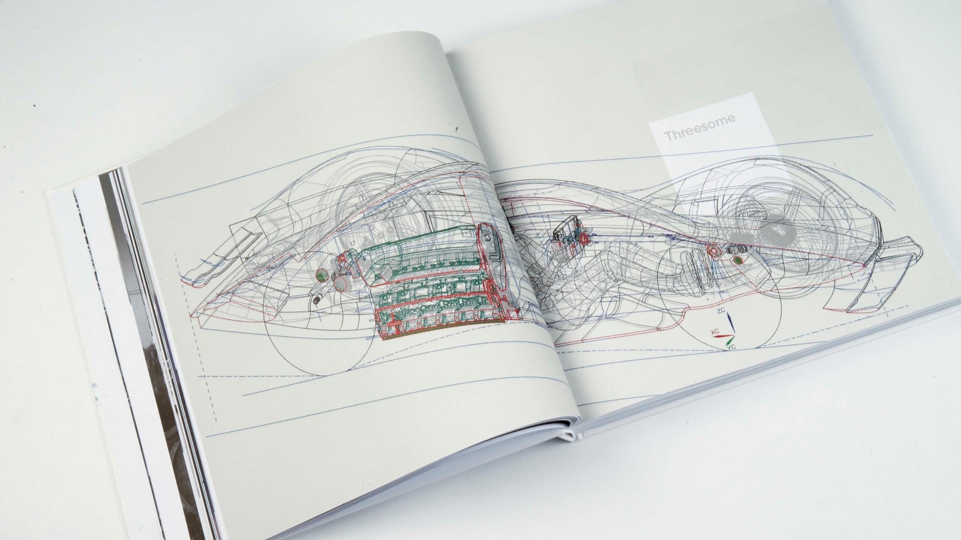 Aston-Martin-A-wild-ride-the-making-of-Valkyrie-libro-book-2023-2