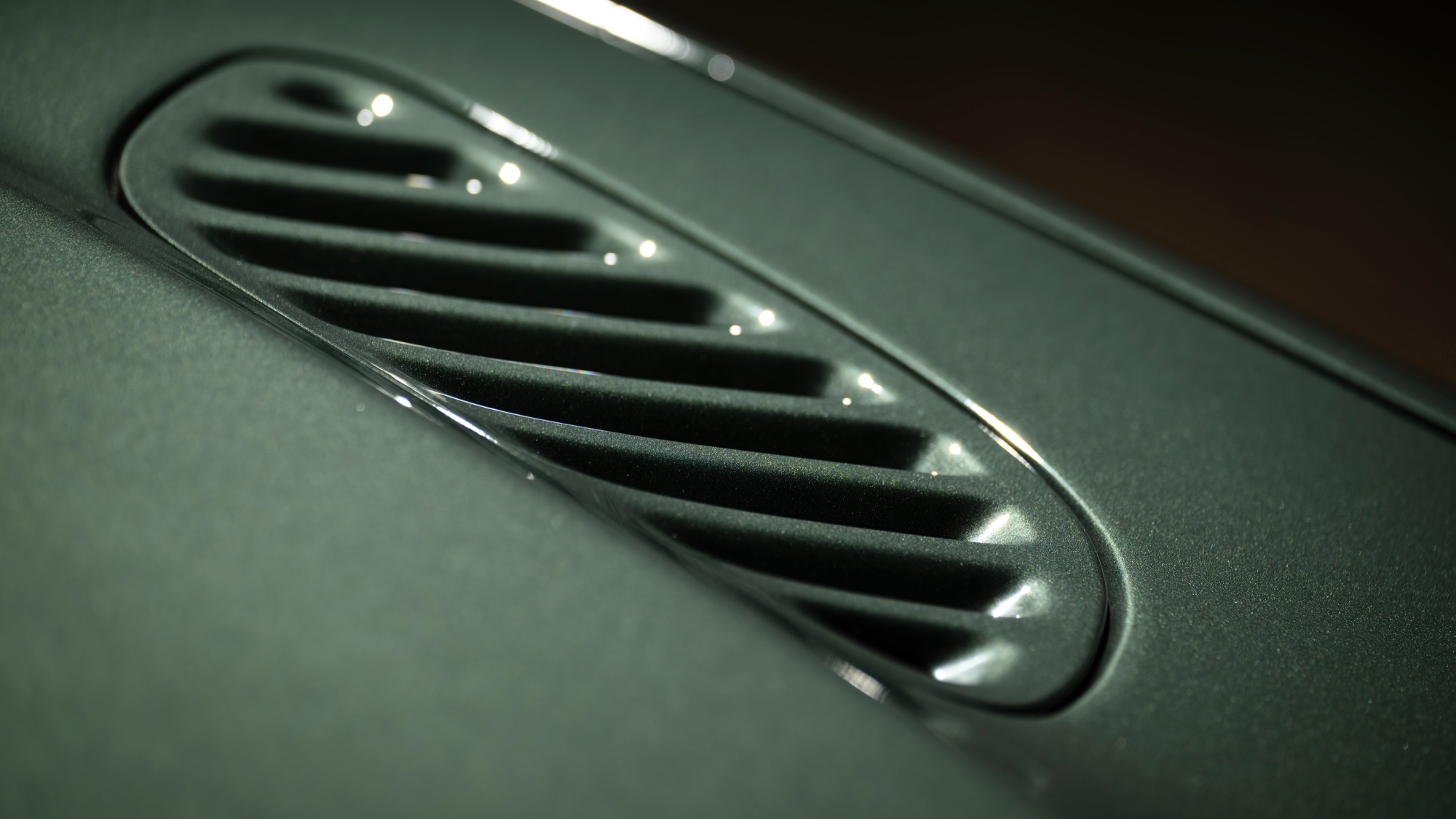 AstonMartinV8VantageV550-11