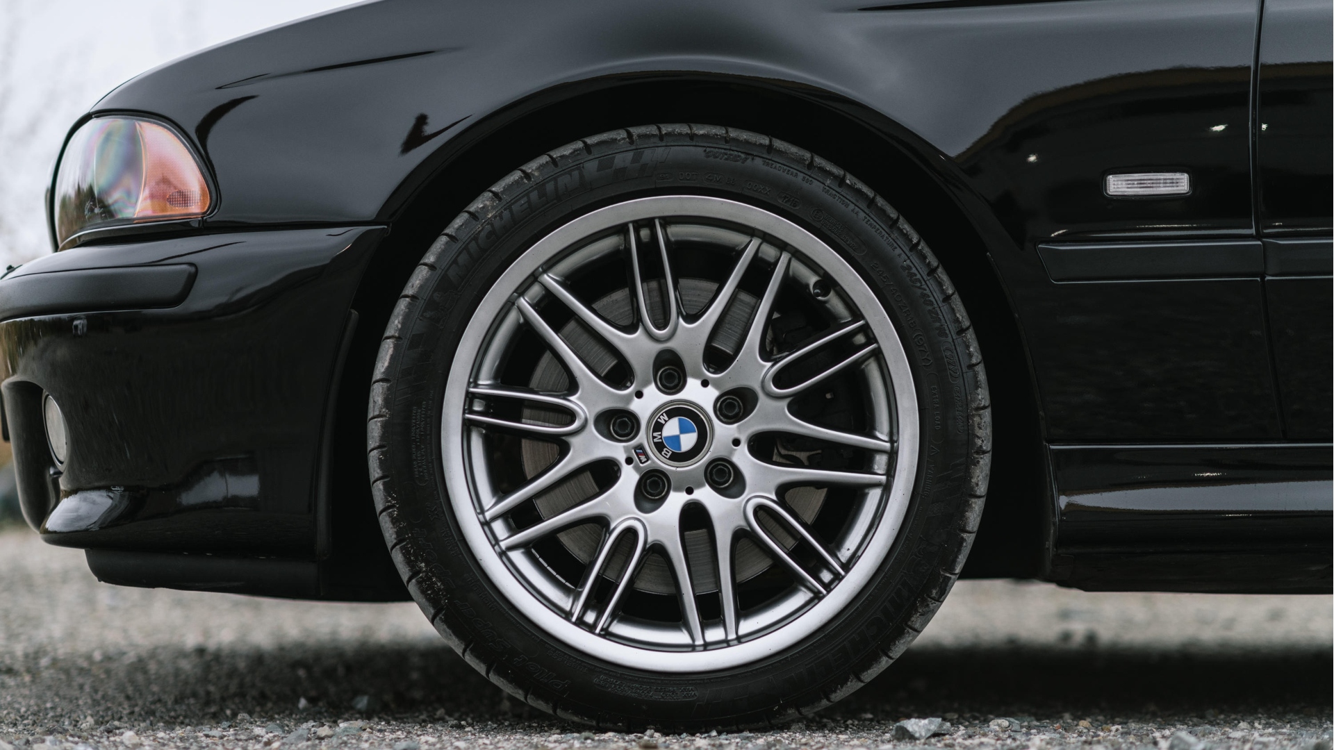 BMW-M5-E39-Touring-2002-3 BMW-M5-E39-Touring-2002-3