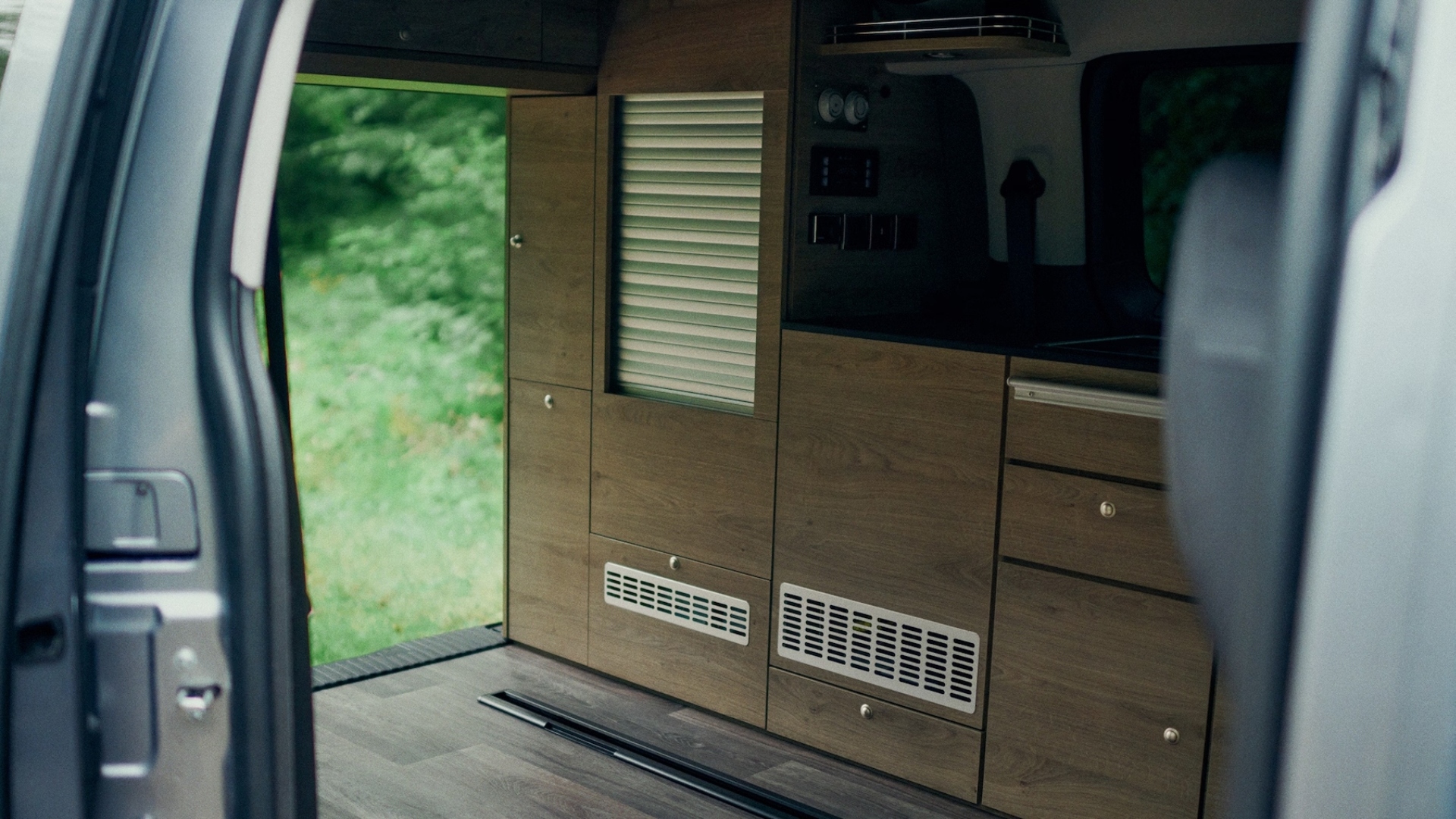 Citroen-Type-Holidays-1 Citroen-Type-Holidays-1