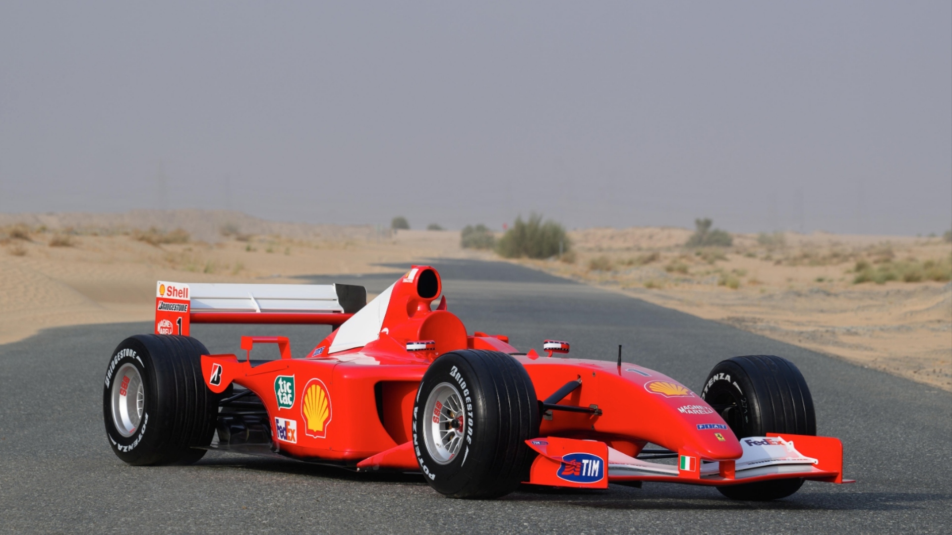 Ferrari e Porsche, due bolidi solo per i tuoi occhi Ferrari e Porsche, due bolidi solo per i tuoi occhi