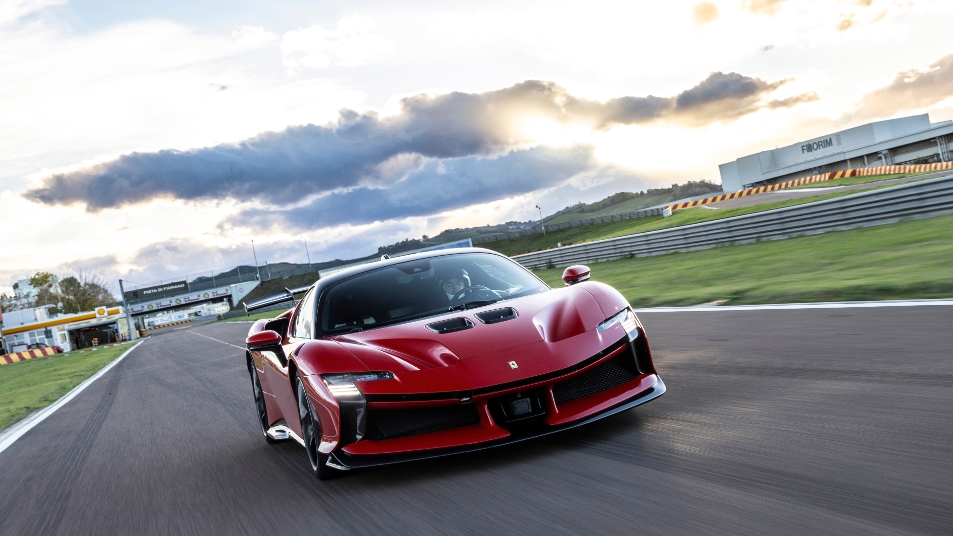 Ferrari_SF90XX_Stradale_record_Fiorano_2023-6