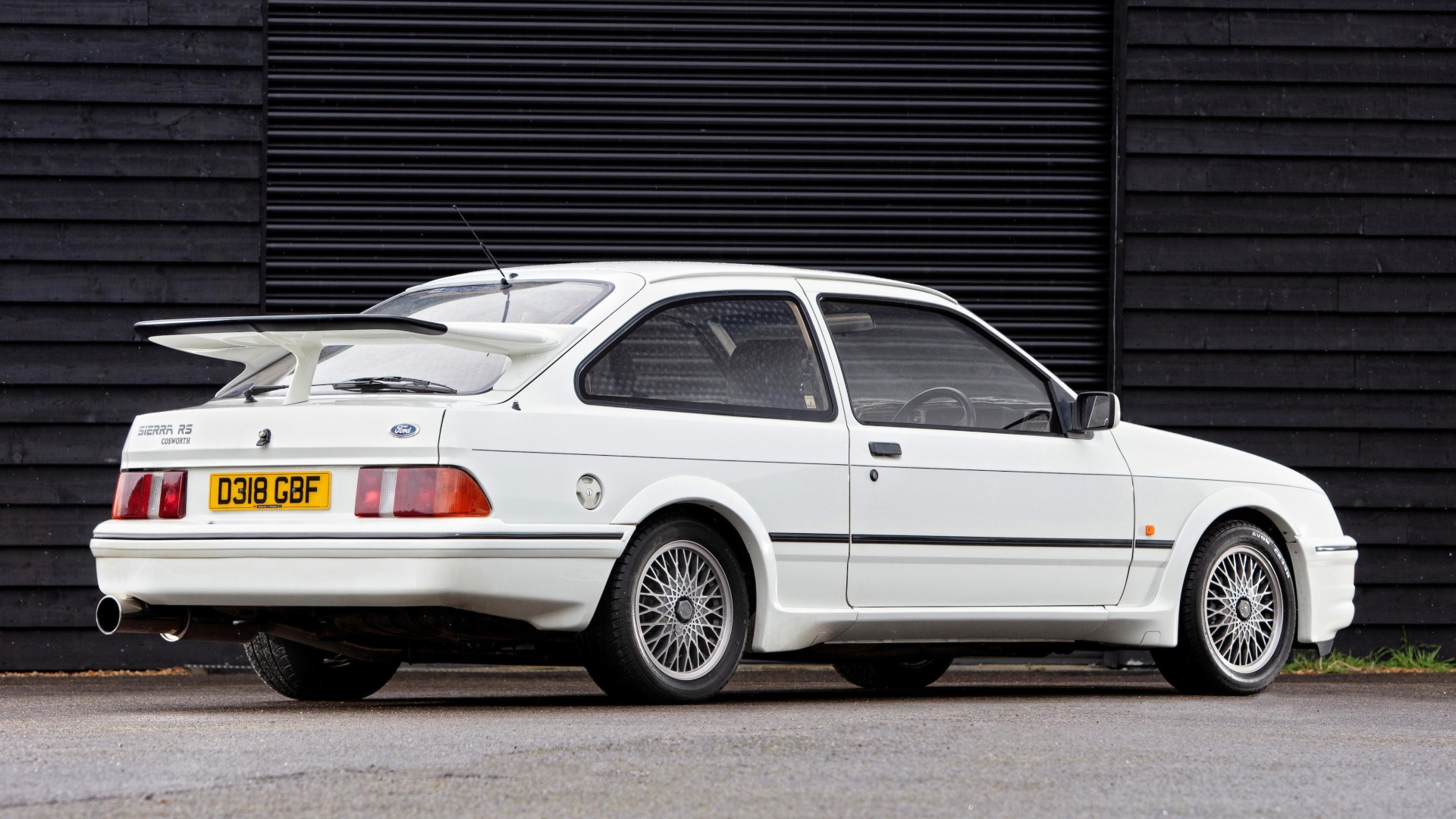 Ford-Sierra-RS-Cosworth-4