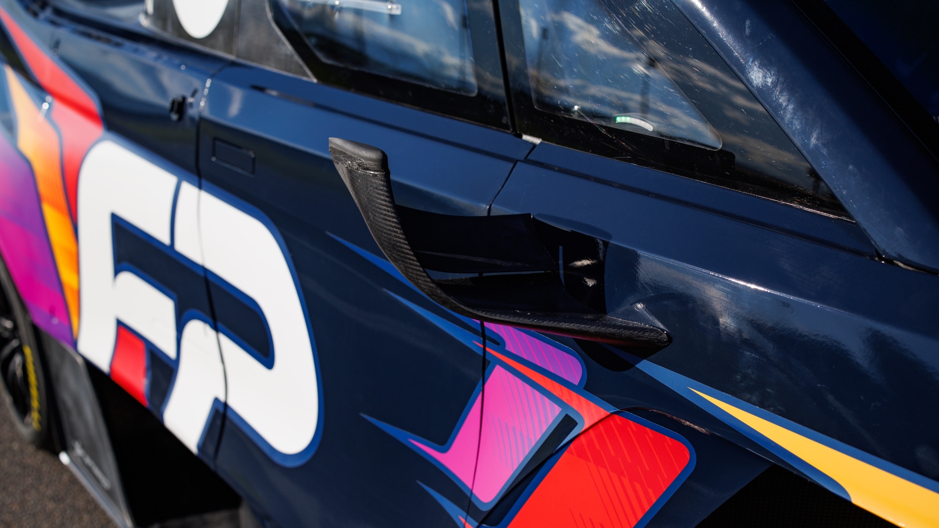 Ford-SuperVan-42-Transit-Pikes-Peak-2023-7