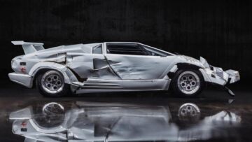 Lamborghini-Countach-The-Wolf-of-Wall-Street-9