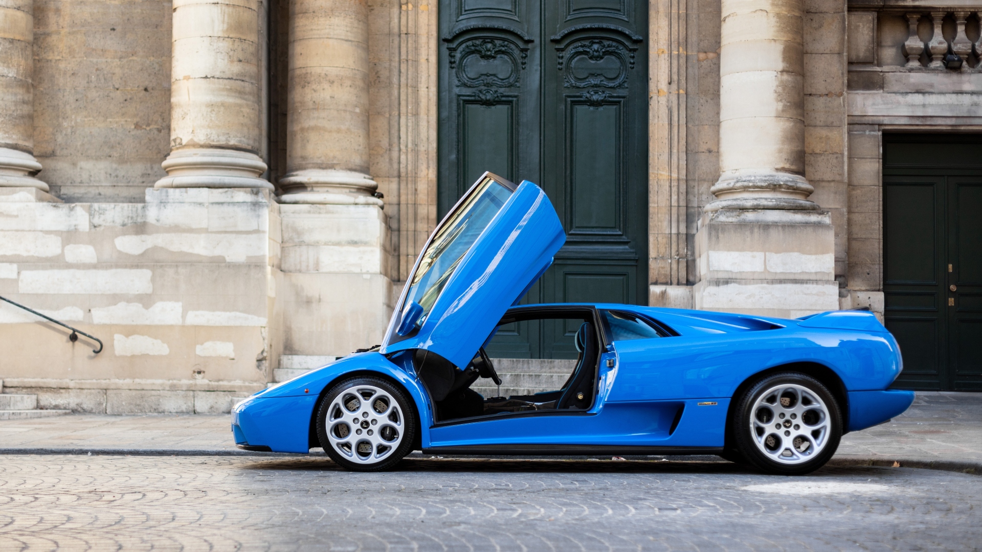 Lamborghini-Diablo-13