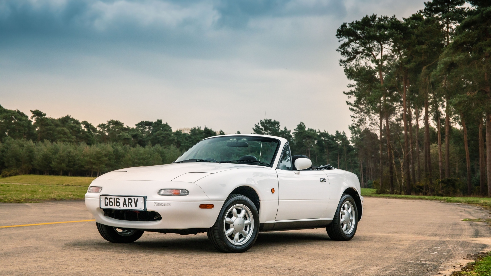 Mazda-MX-5-NA-5